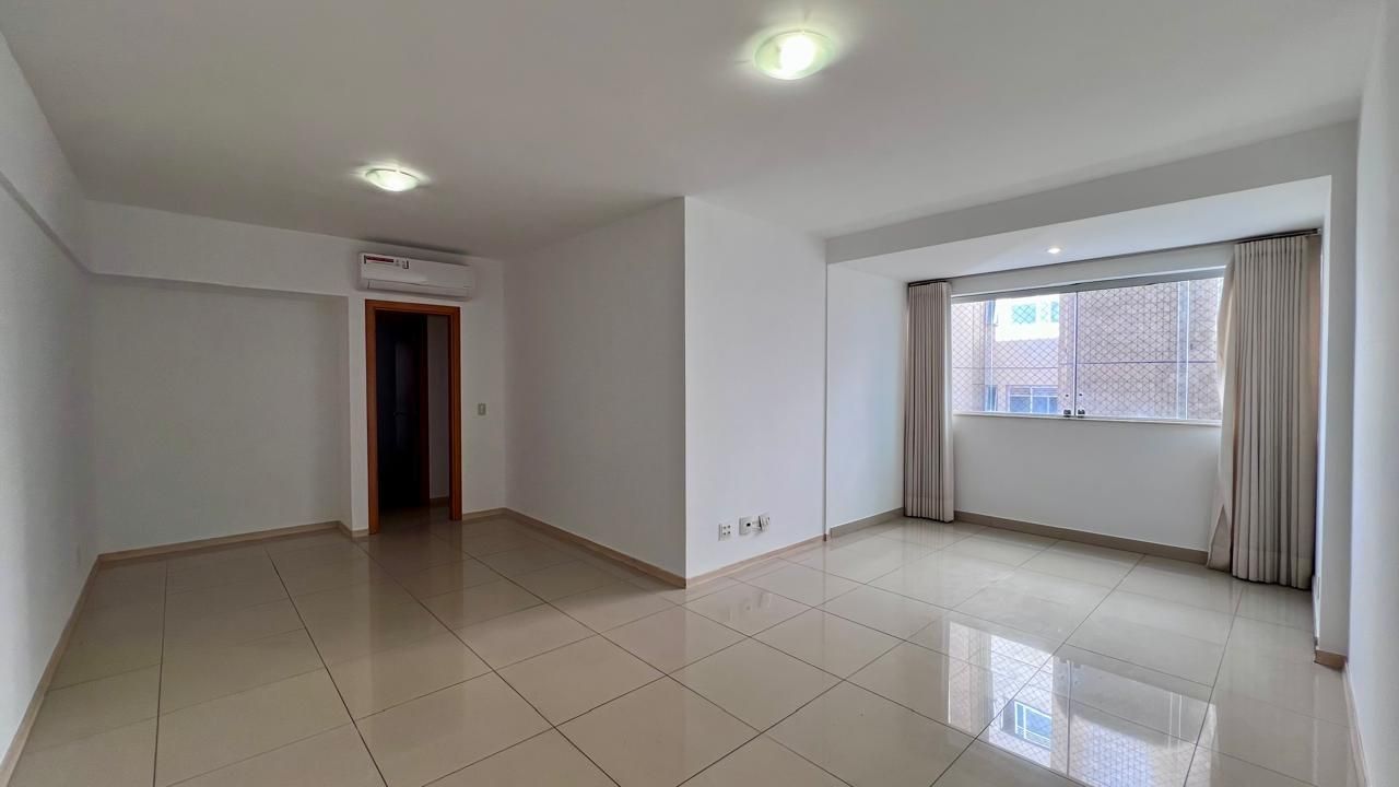 Apartamento com 3 quartos — Funcionários, Belo Horizonte