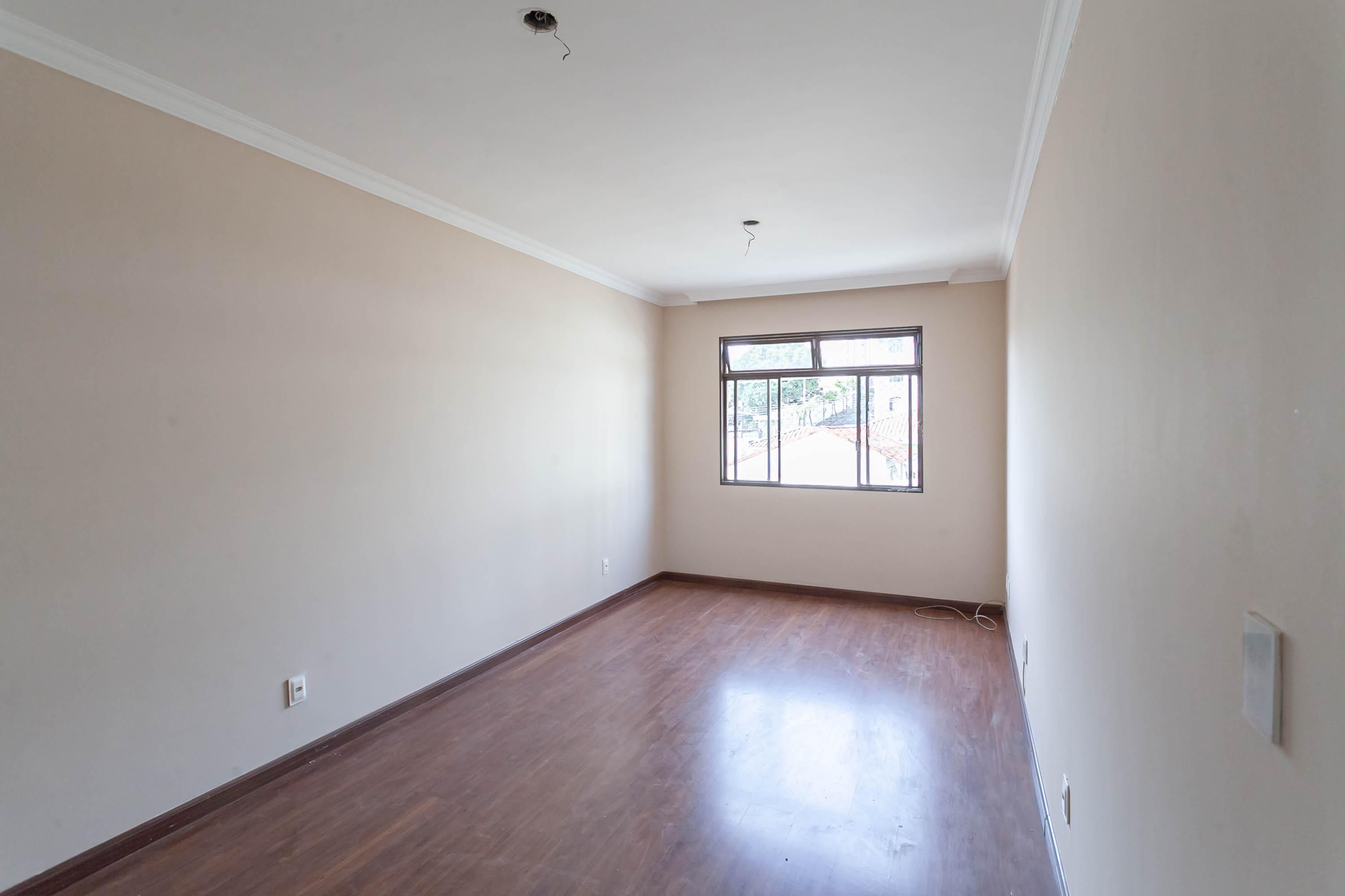 Apartamento com 3 quartos — Alto Caiçaras, Belo Horizonte