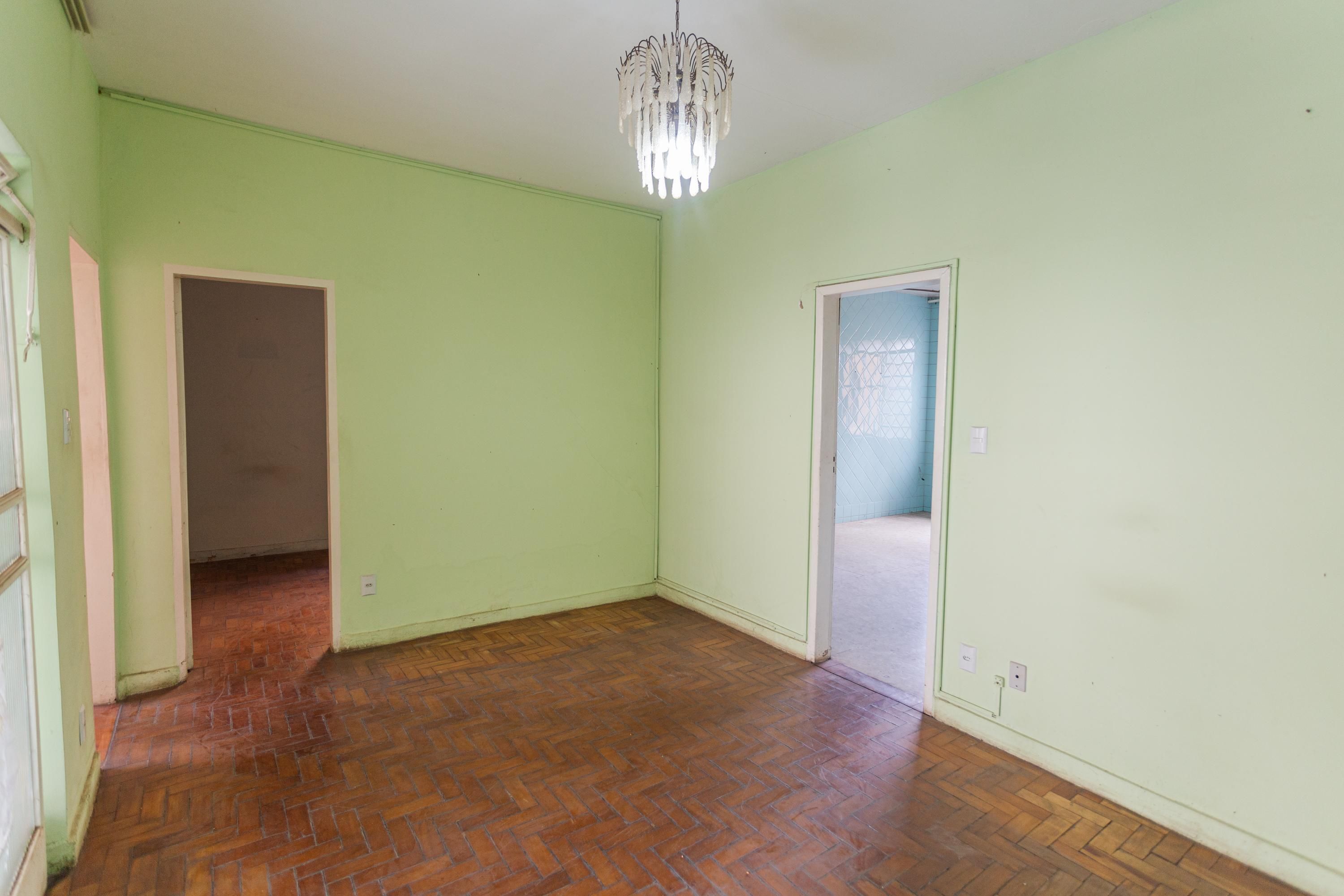Casa com 4 quartos — São Cristóvão, Belo Horizonte