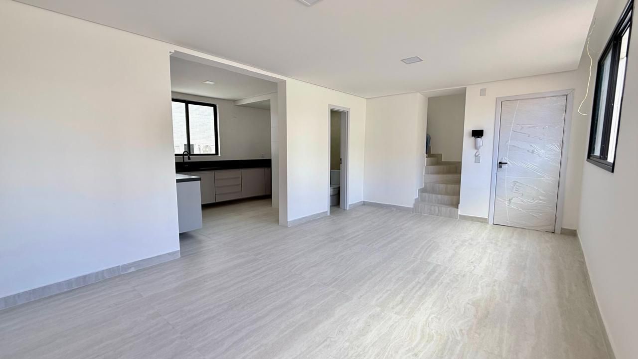 Apartamento com 4 quartos — Prado, Belo Horizonte