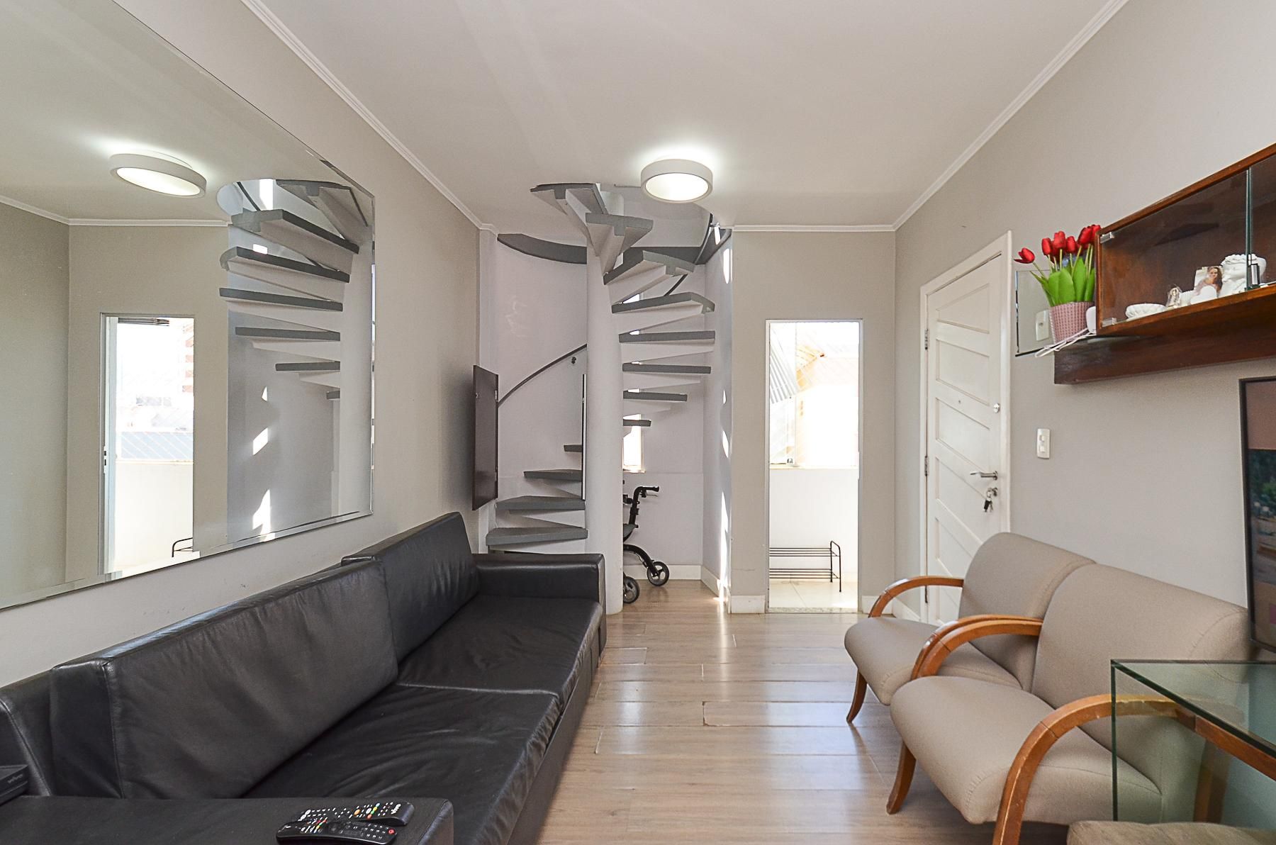 Apartamento com 2 quartos — Sagrada Família, Belo Horizonte