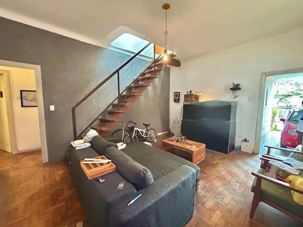 Casa com 5 quartos — Prado, Belo Horizonte