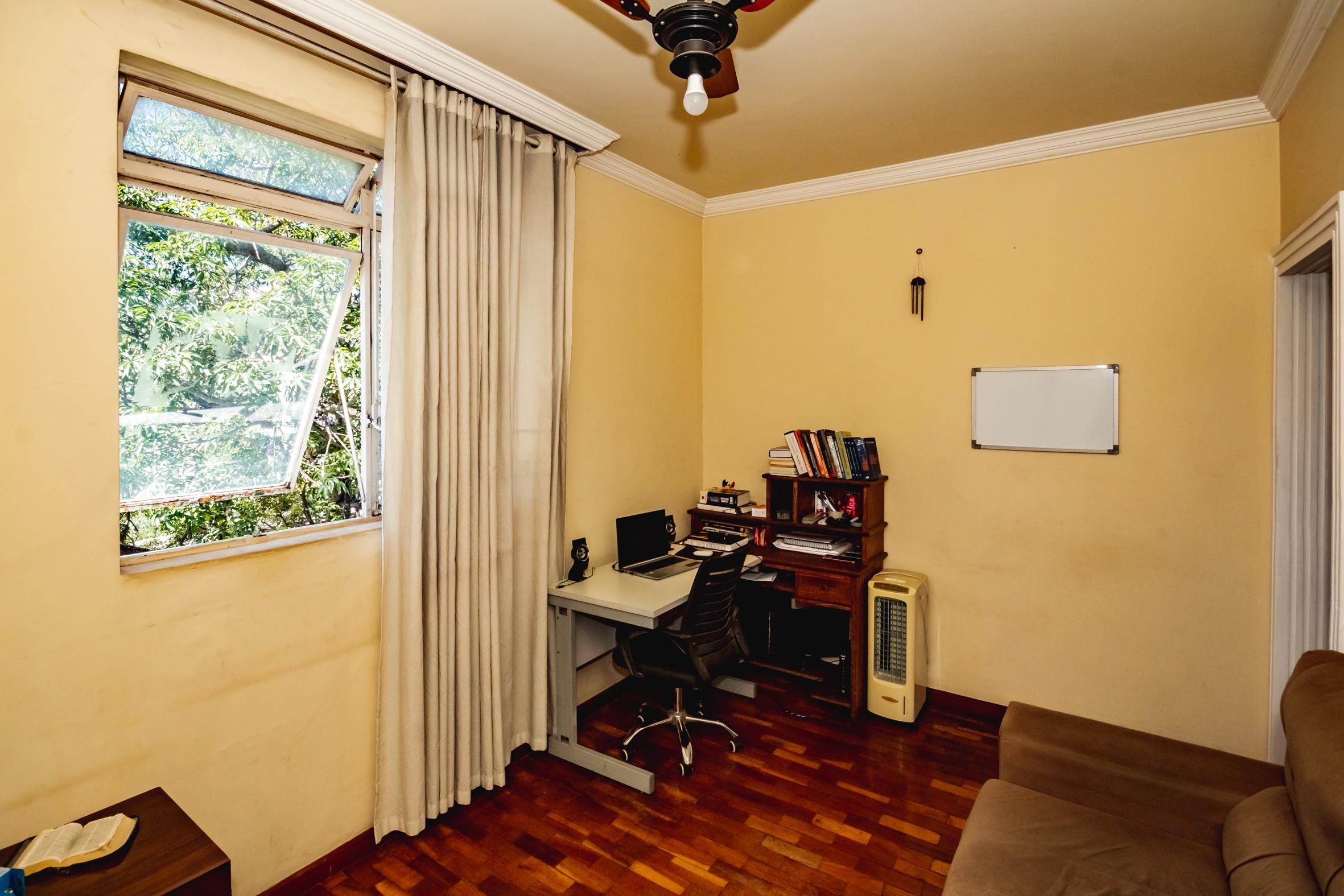 Apartamento com 2 quartos — São Francisco, Belo Horizonte