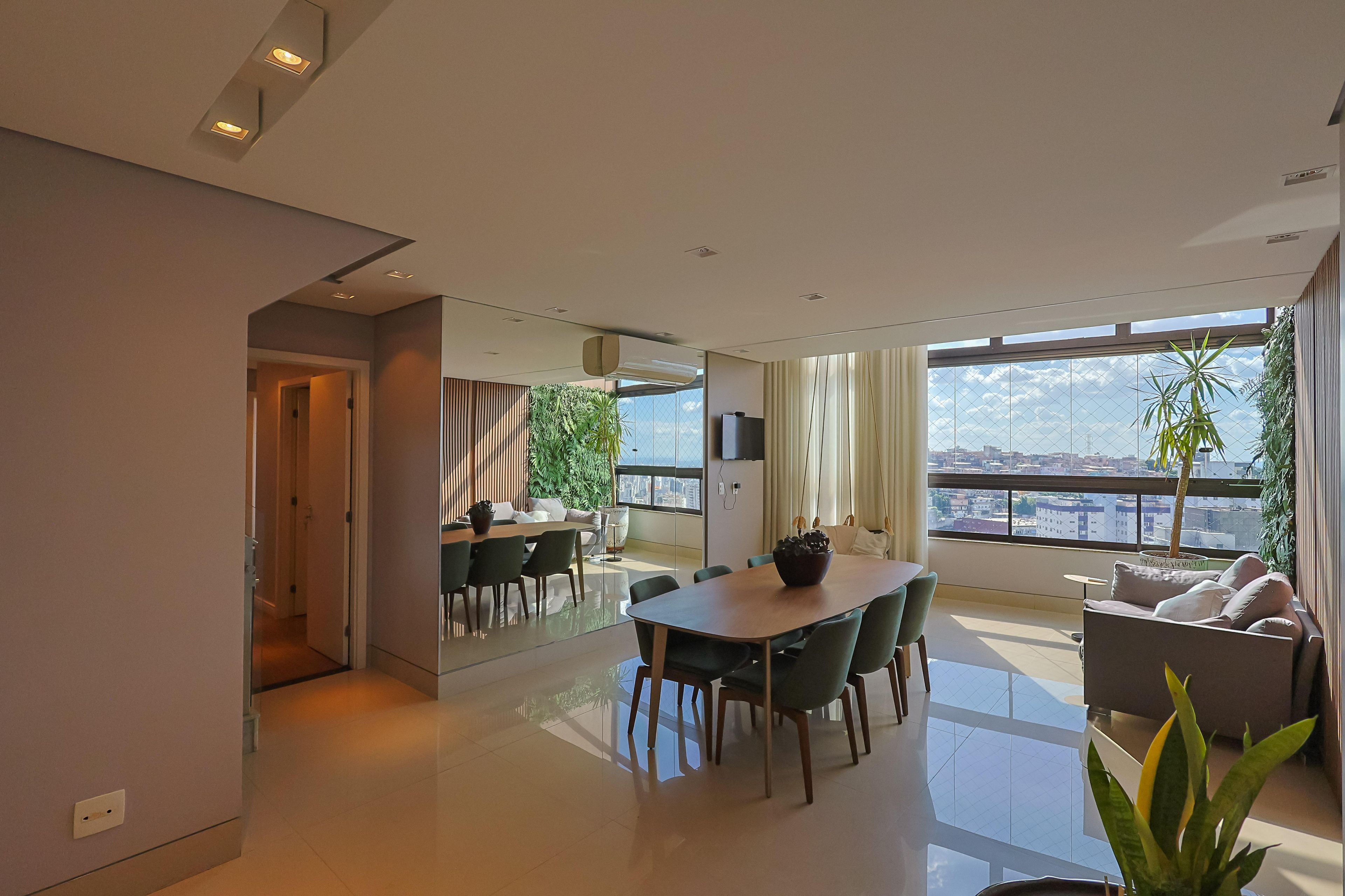 Apartamento com 3 quartos — Sion, Belo Horizonte