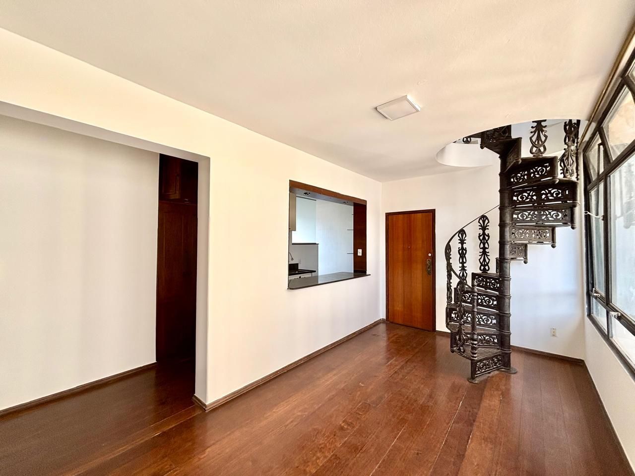 Apartamento com 2 quartos — Santa Lúcia, Belo Horizonte