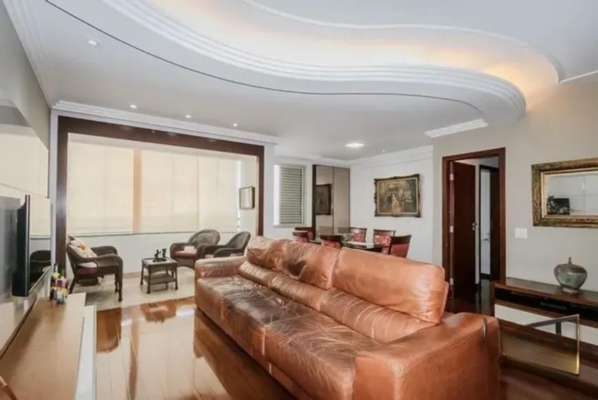 Apartamento com 3 quartos — Gutierrez, Belo Horizonte