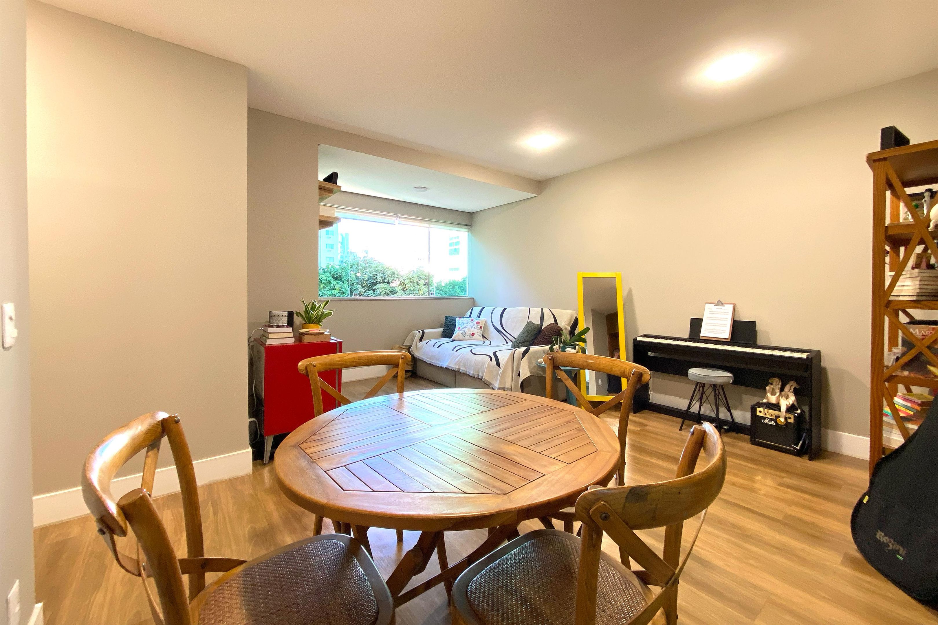 Apartamento com 2 quartos — Funcionários, Belo Horizonte