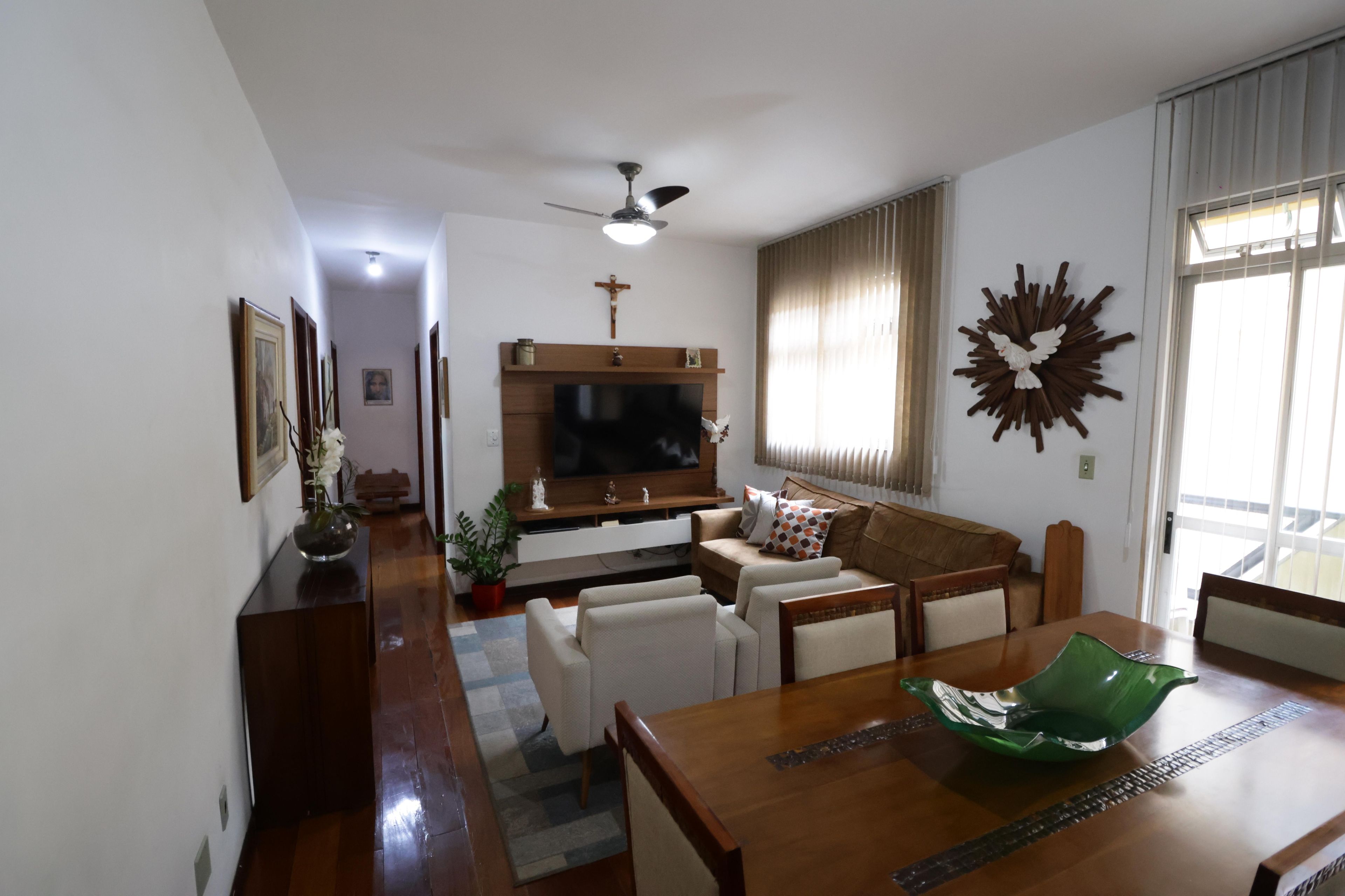 Apartamento com 3 quartos — Caiçaras, Belo Horizonte