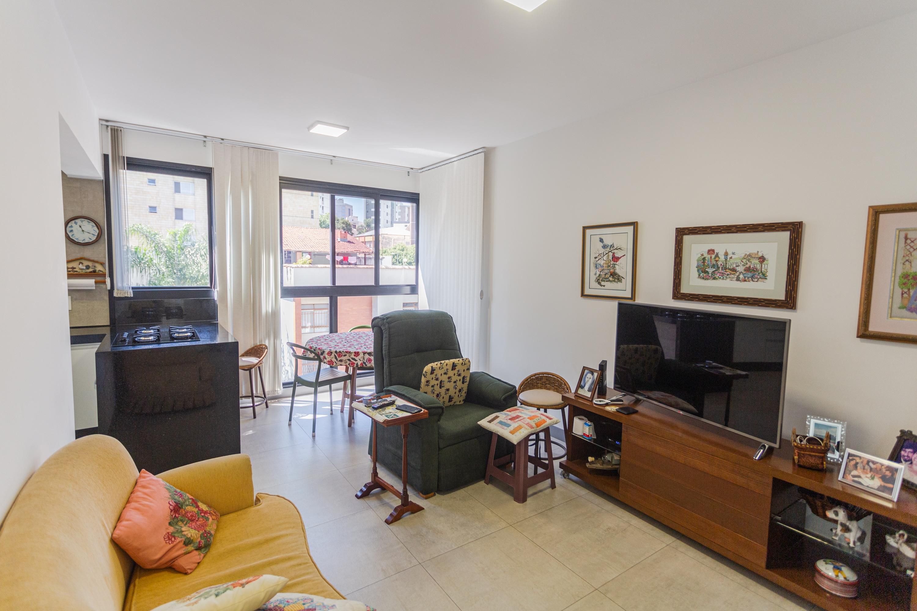 Apartamento com 2 quartos — Santo Antônio, Belo Horizonte