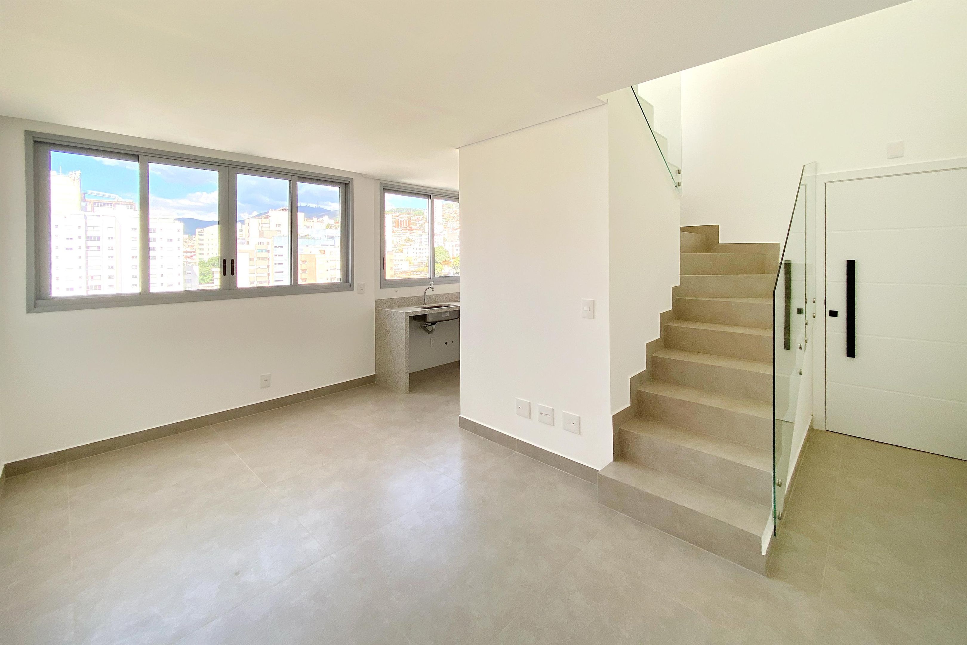 Apartamento com 2 quartos — Santa Efigênia, Belo Horizonte
