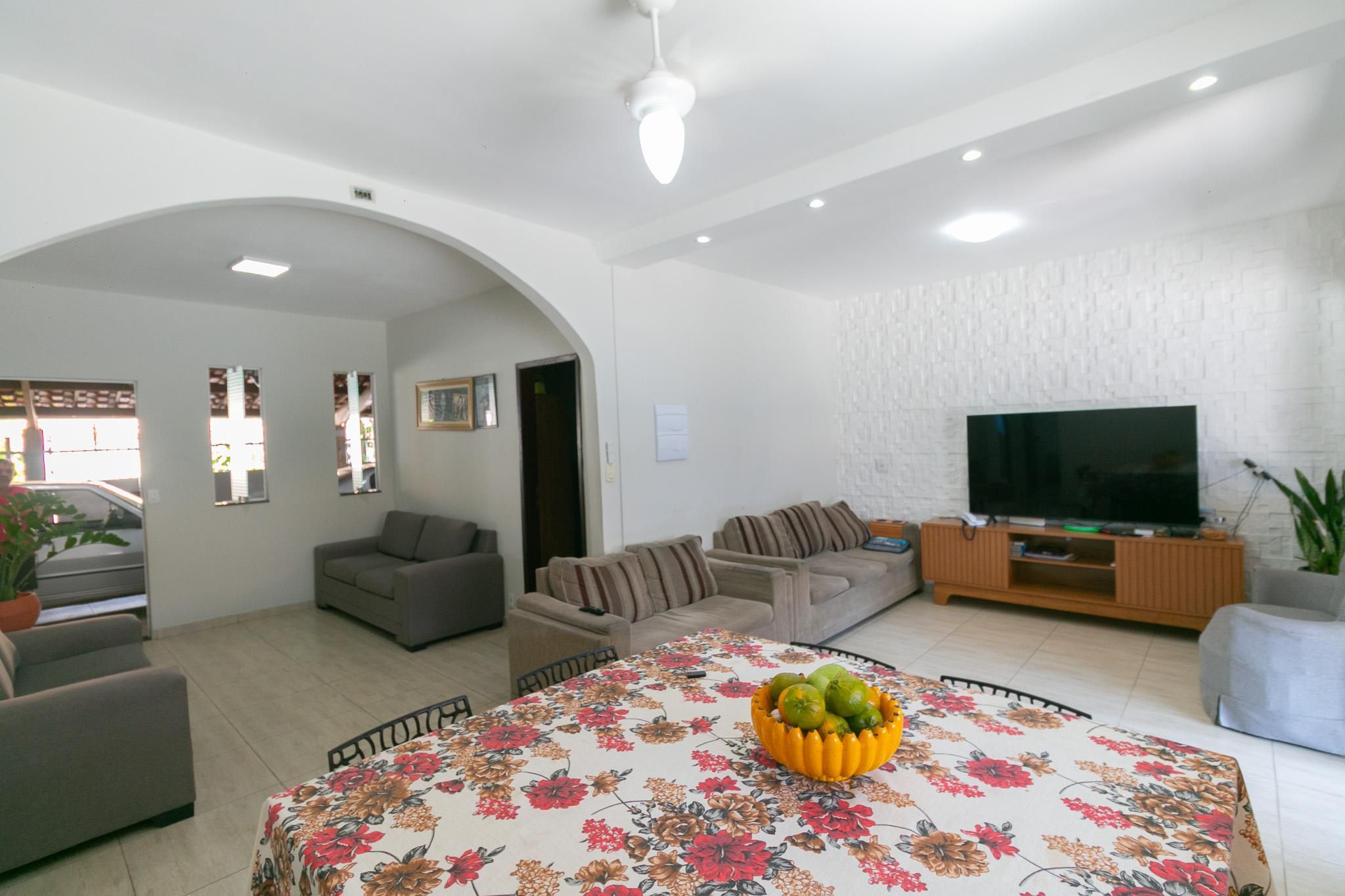 Casa com 3 quartos — Céu Azul, Belo Horizonte
