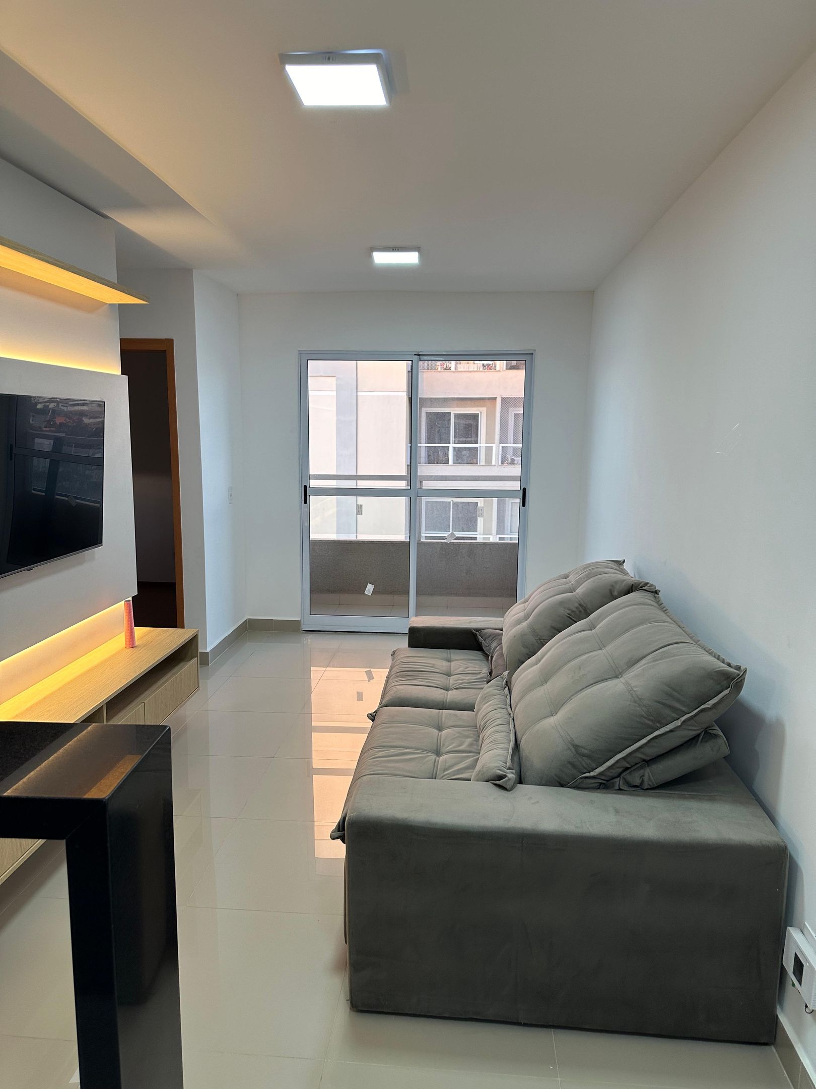 Apartamento com 2 quartos — Planalto, Belo Horizonte