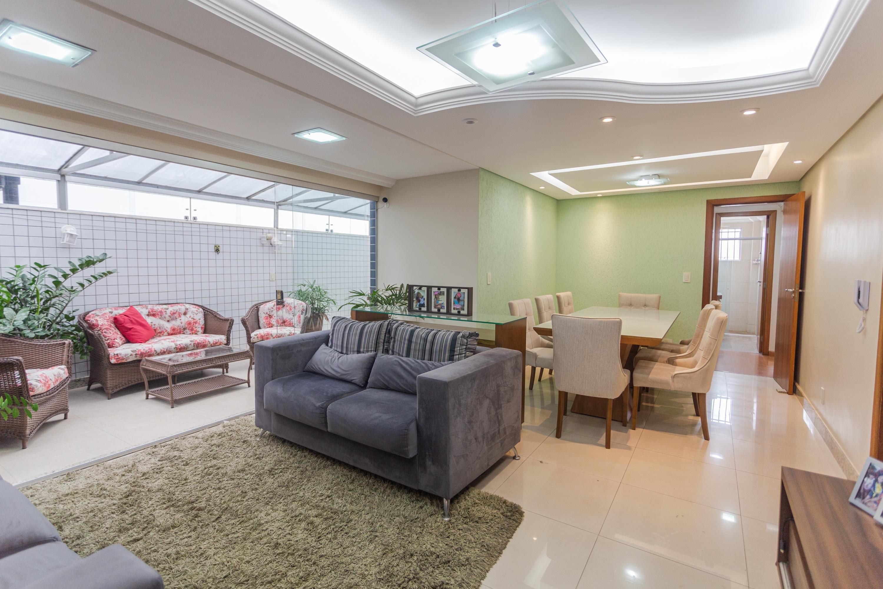 Apartamento com 3 quartos — Sagrada Família, Belo Horizonte