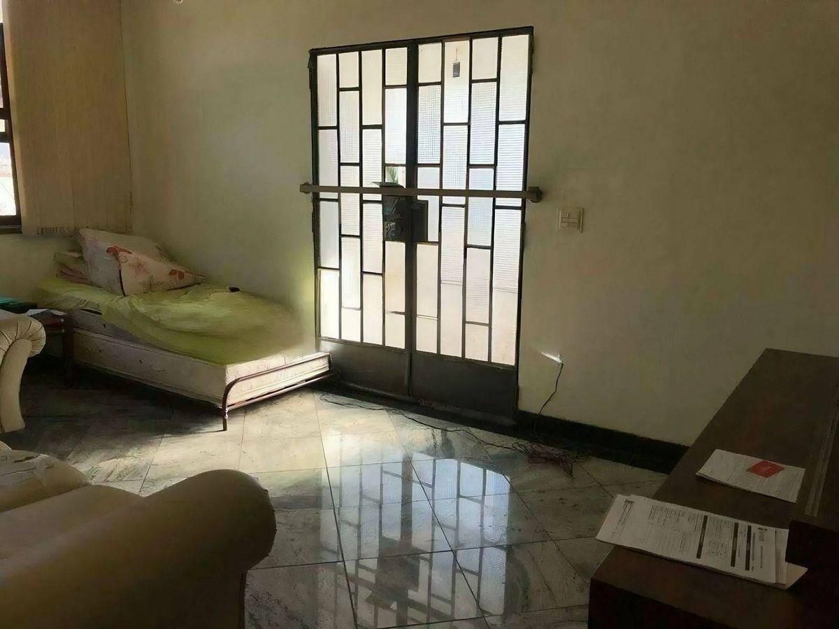 Casa com 3 quartos — Sagrada Família, Belo Horizonte
