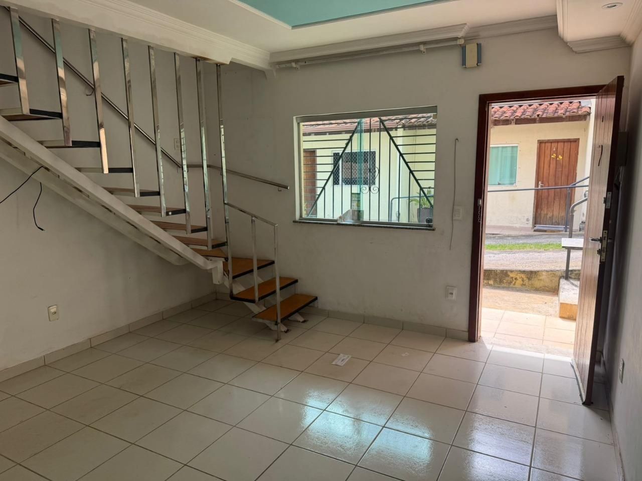 Casa com 2 quartos — Céu Azul, Belo Horizonte