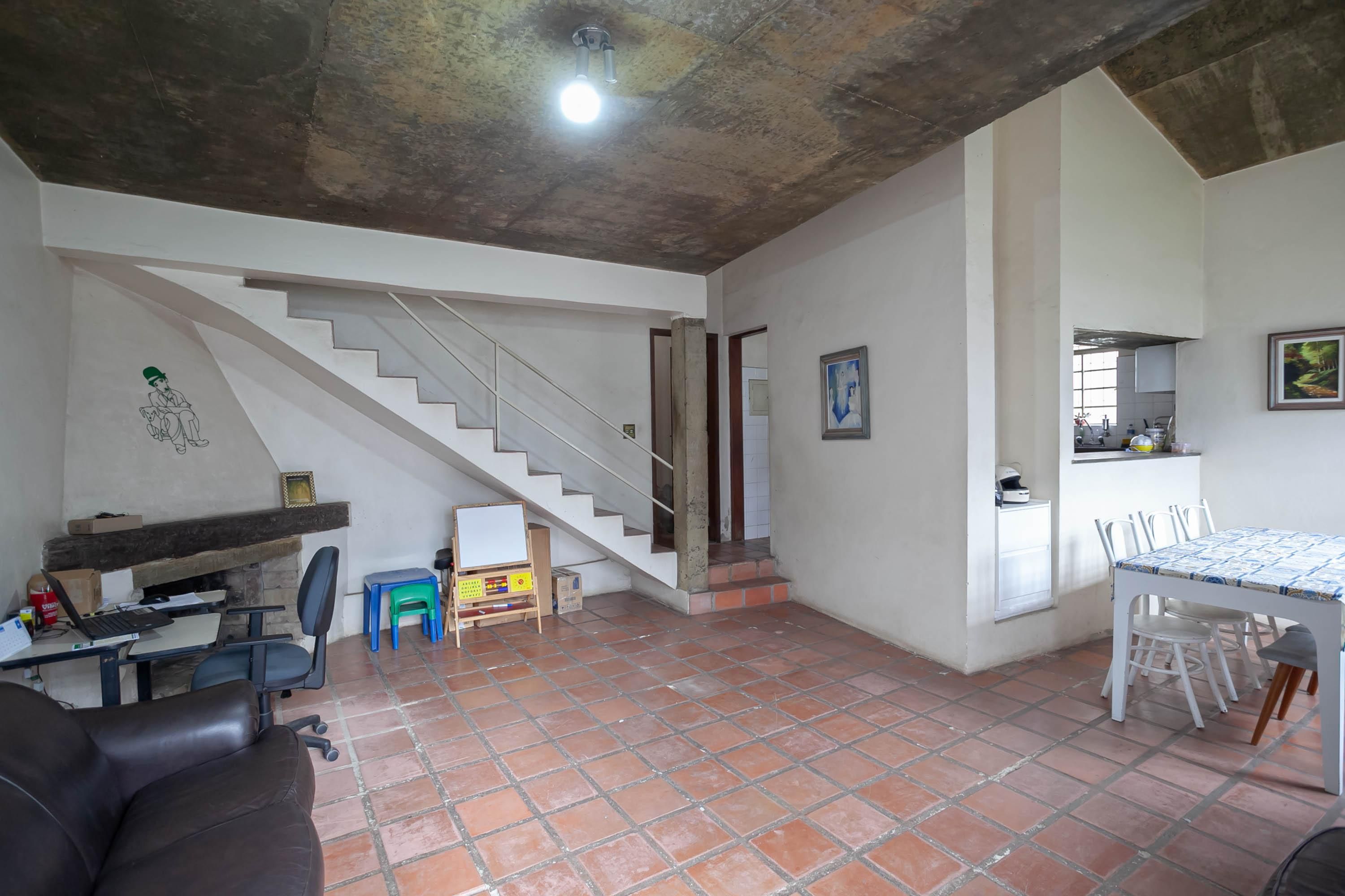 Casa com 3 quartos — Castelo, Belo Horizonte