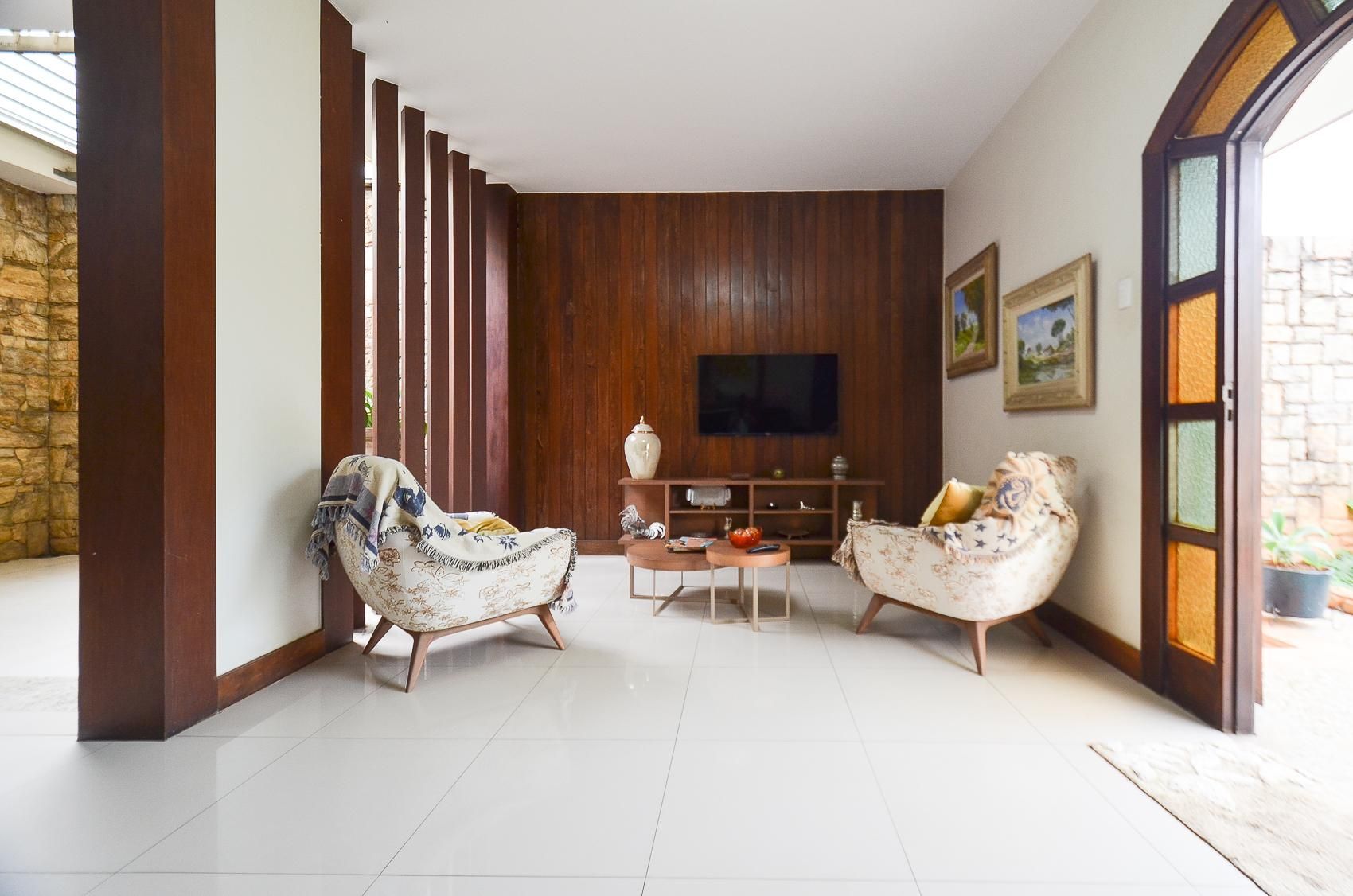 Casa com 5 quartos — São Francisco, Belo Horizonte