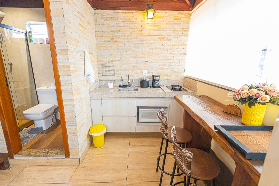 Casa com 1 quarto — Jardim Guanabara, Belo Horizonte