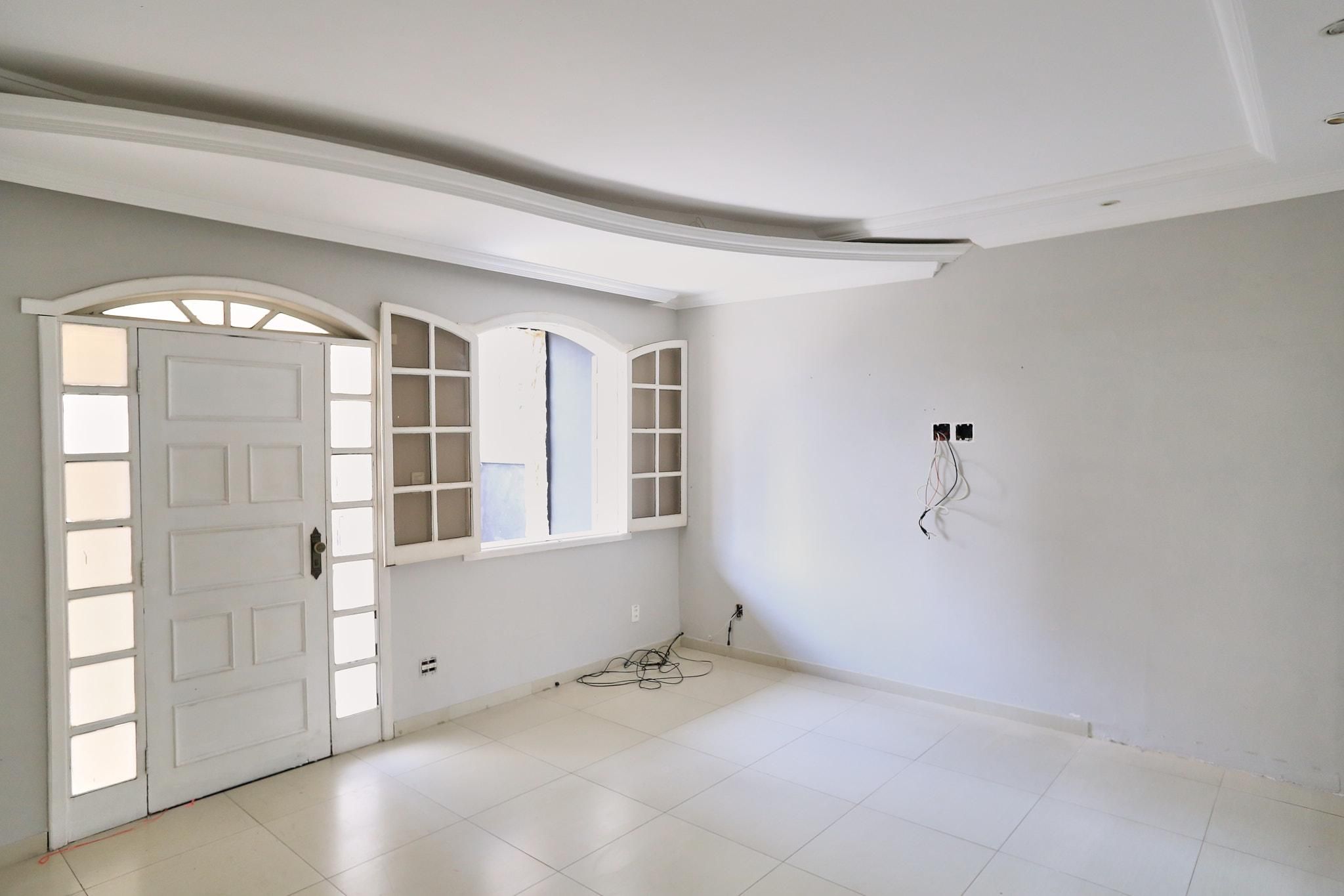 Casa com 4 quartos — Cidade Nova, Belo Horizonte