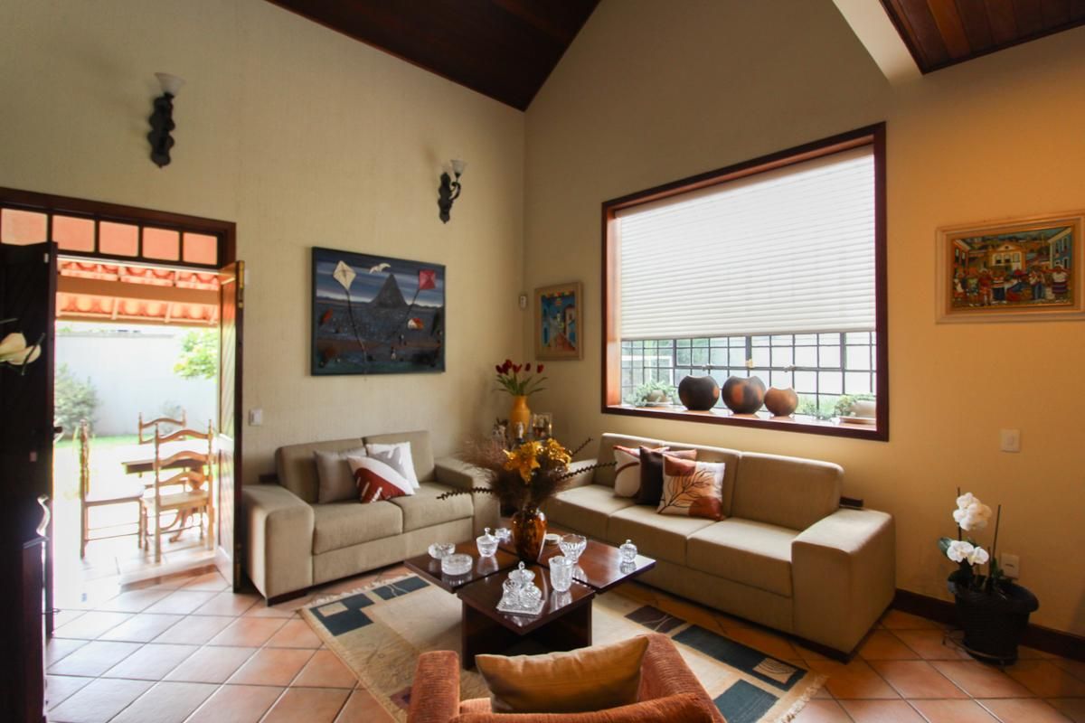 Casa com 4 quartos — Garças, Belo Horizonte