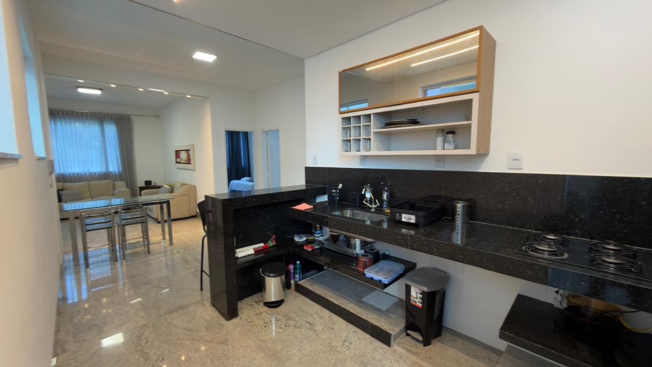 Apartamento com 3 quartos — Barroca, Belo Horizonte