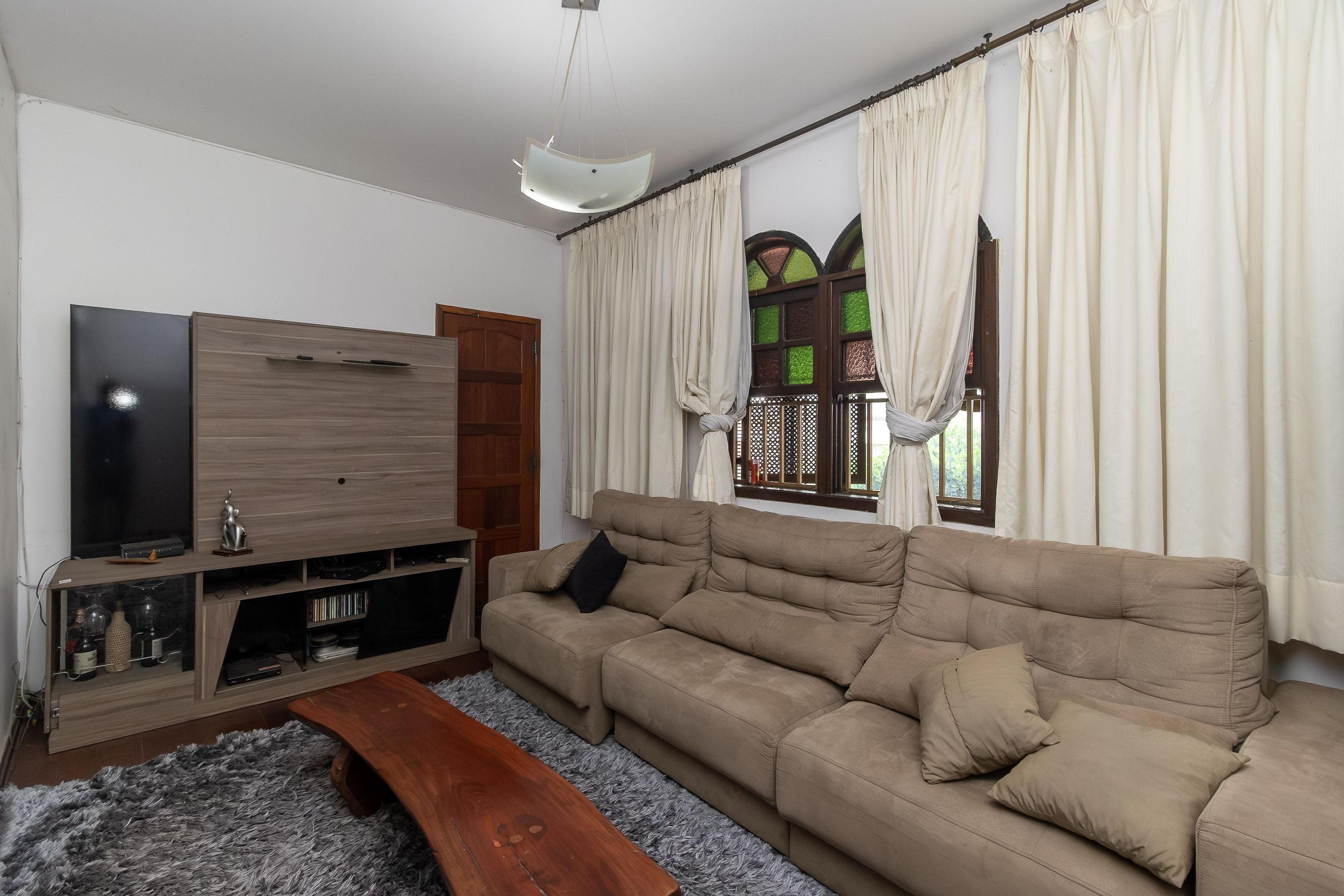 Casa com 2 quartos — Jardim Guanabara, Belo Horizonte