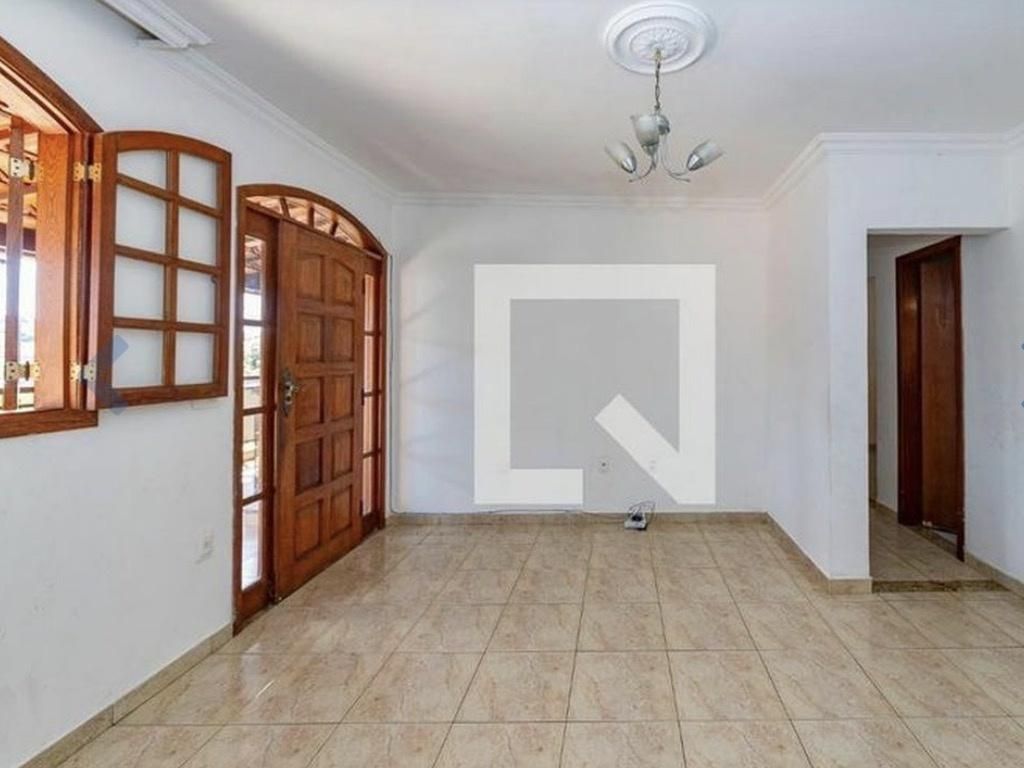 Casa com 3 quartos — Palmeiras, Belo Horizonte