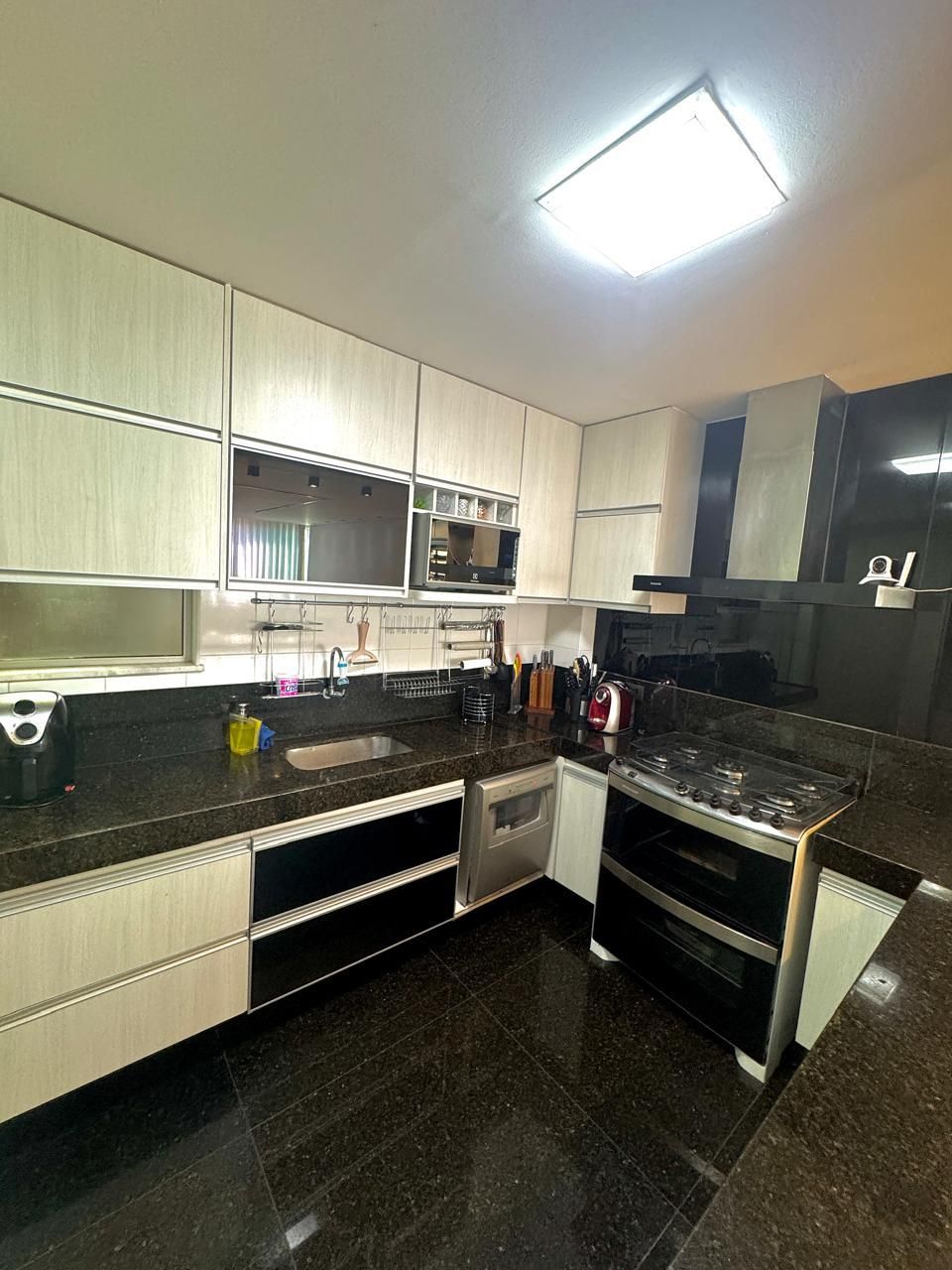 Apartamento com 3 quartos — Castelo, Belo Horizonte
