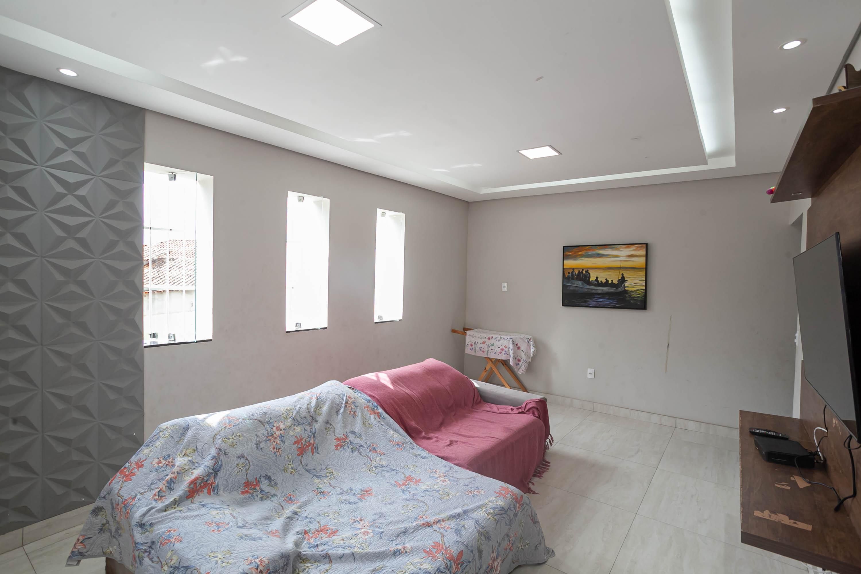 Casa com 3 quartos — Planalto, Belo Horizonte