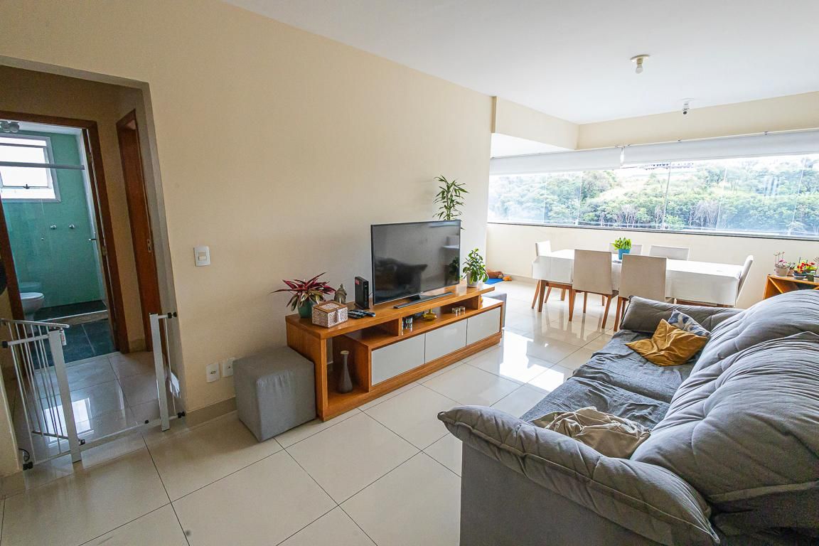 Apartamento com 2 quartos — Castelo, Belo Horizonte