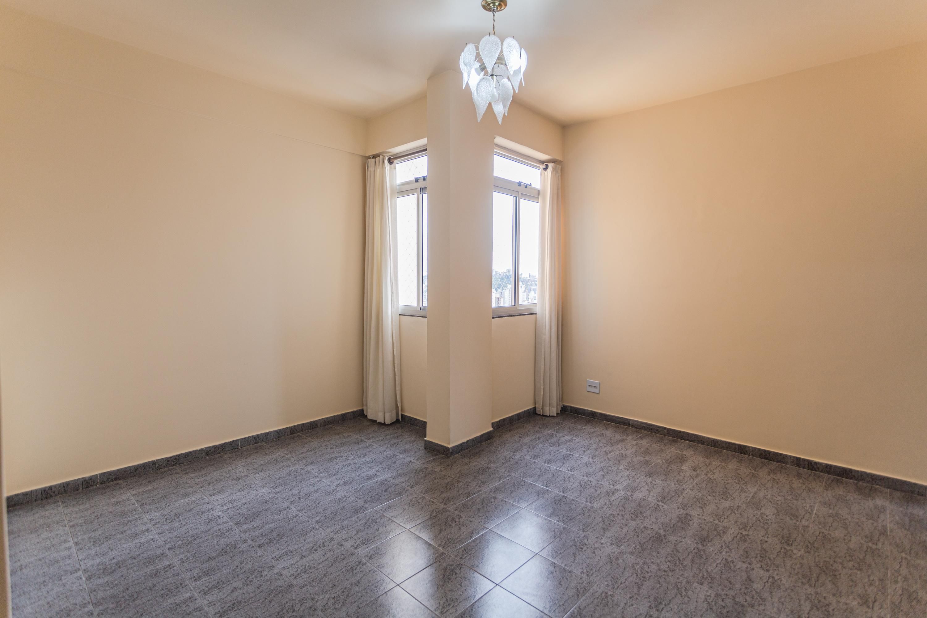 Apartamento com 2 quartos — Ipiranga, Belo Horizonte