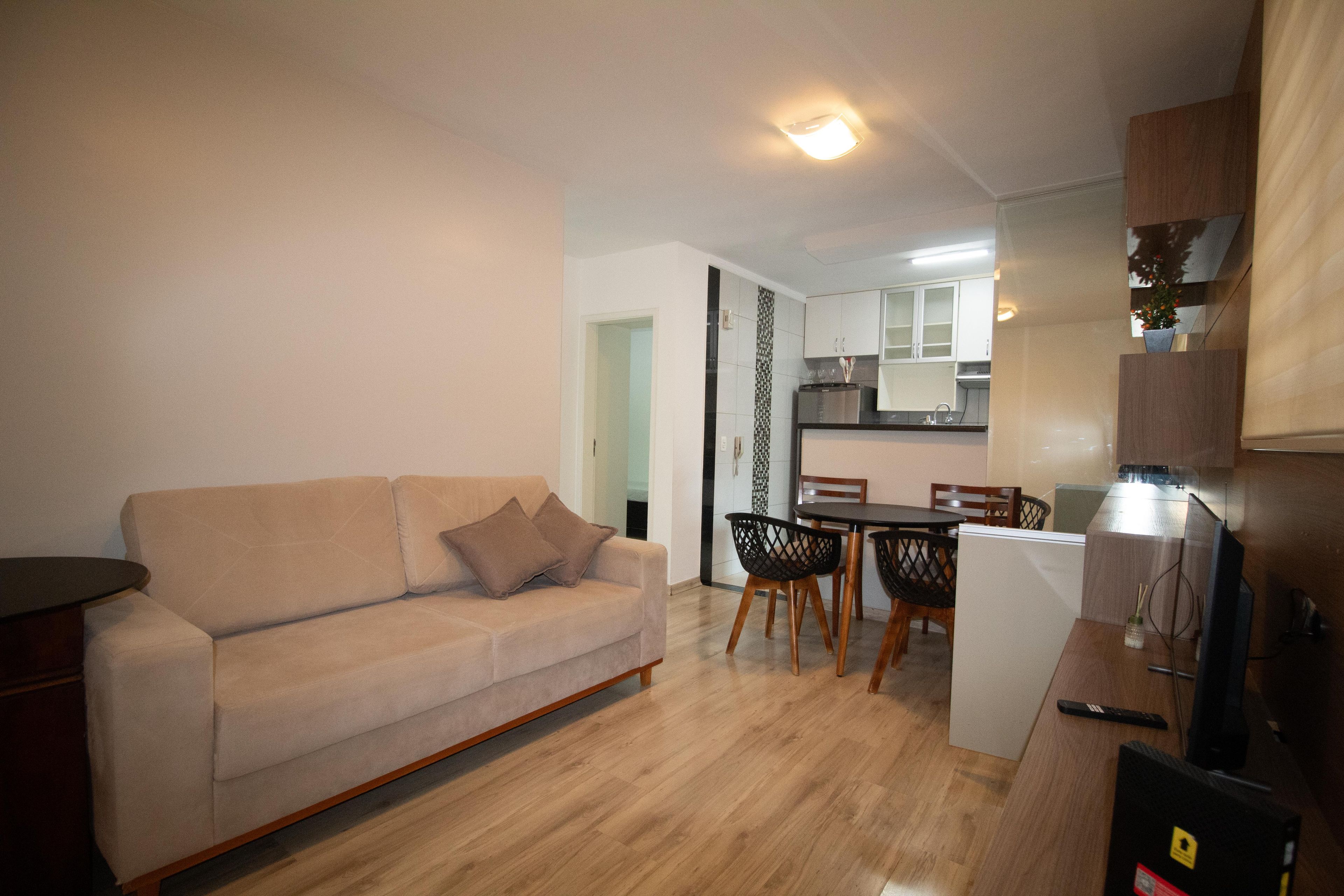 Apartamento com 2 quartos — Dom Cabral, Belo Horizonte