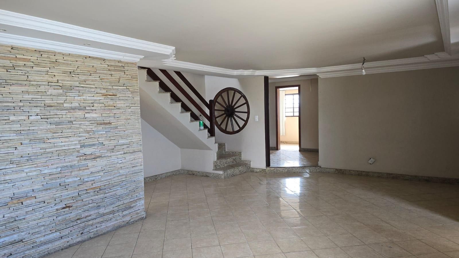 Apartamento com 3 quartos — Planalto, Belo Horizonte
