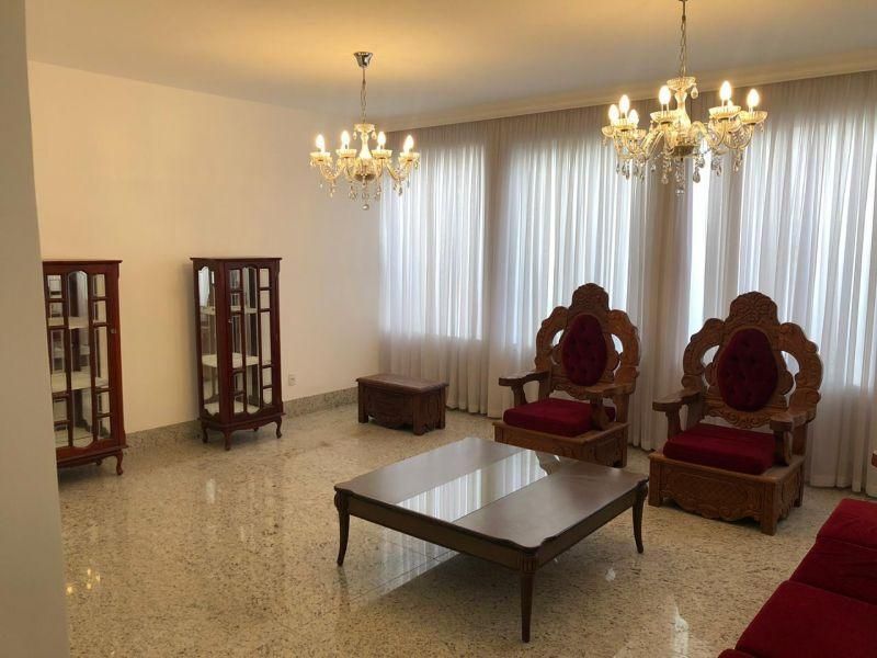 Casa com 5 quartos — São José, Belo Horizonte