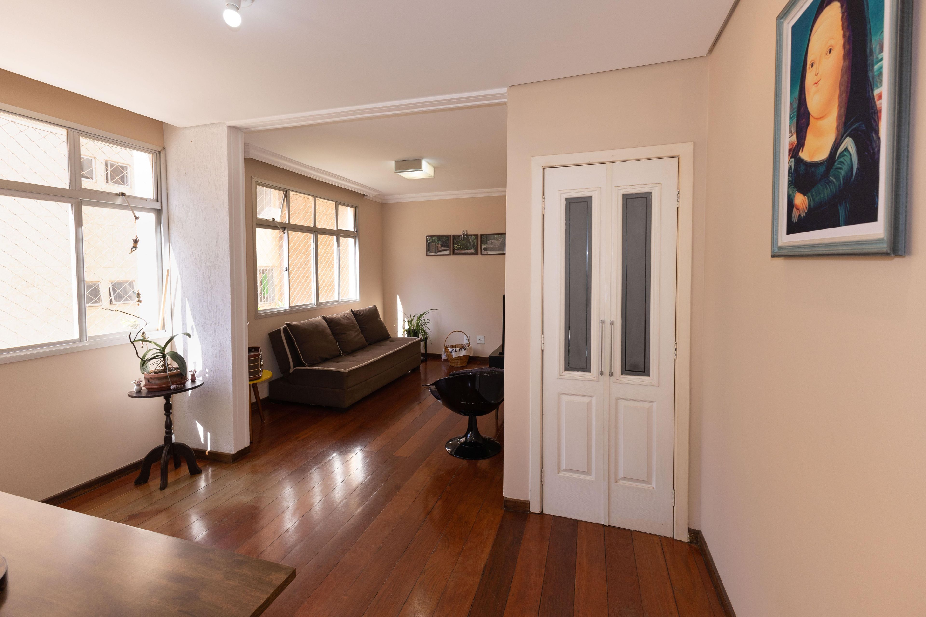 Apartamento com 3 quartos — Santa Lúcia, Belo Horizonte