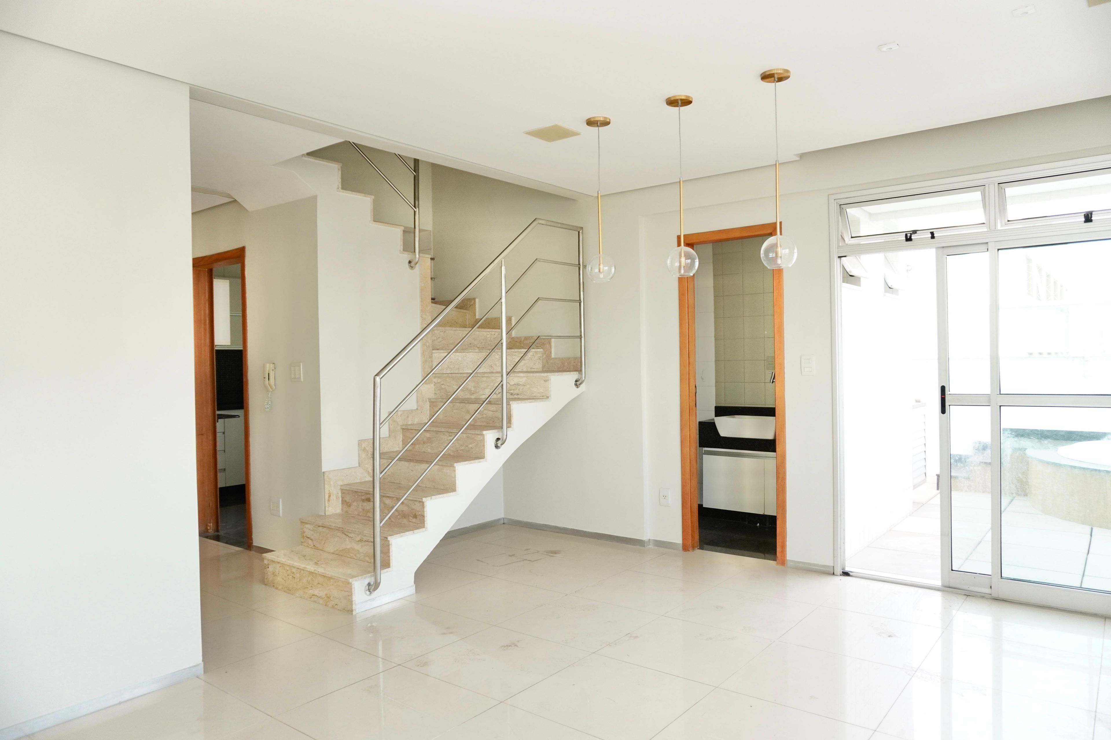 Apartamento com 3 quartos — Funcionários, Belo Horizonte