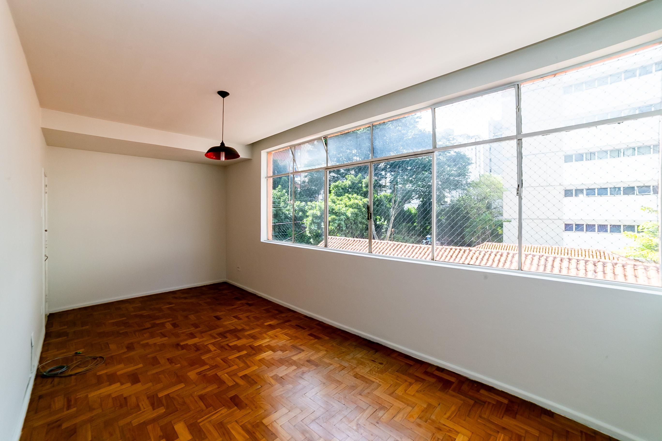 Apartamento com 2 quartos — Funcionários, Belo Horizonte
