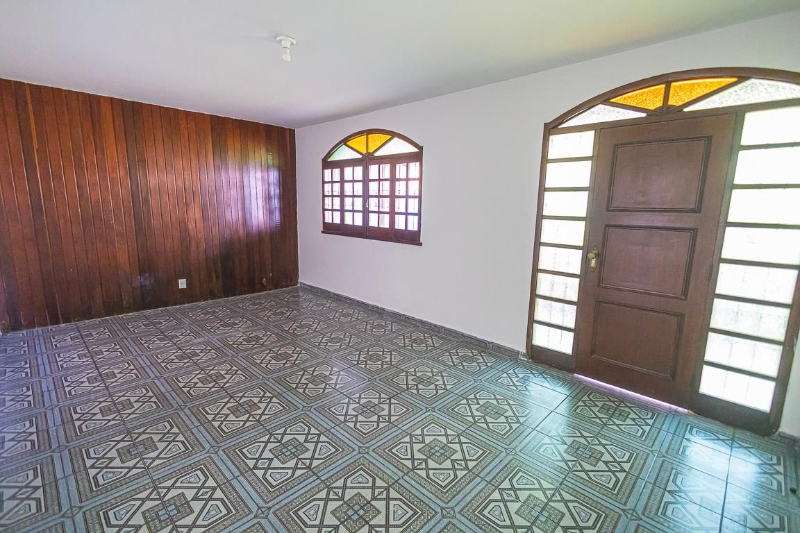 Casa com 4 quartos — Ouro Preto, Belo Horizonte