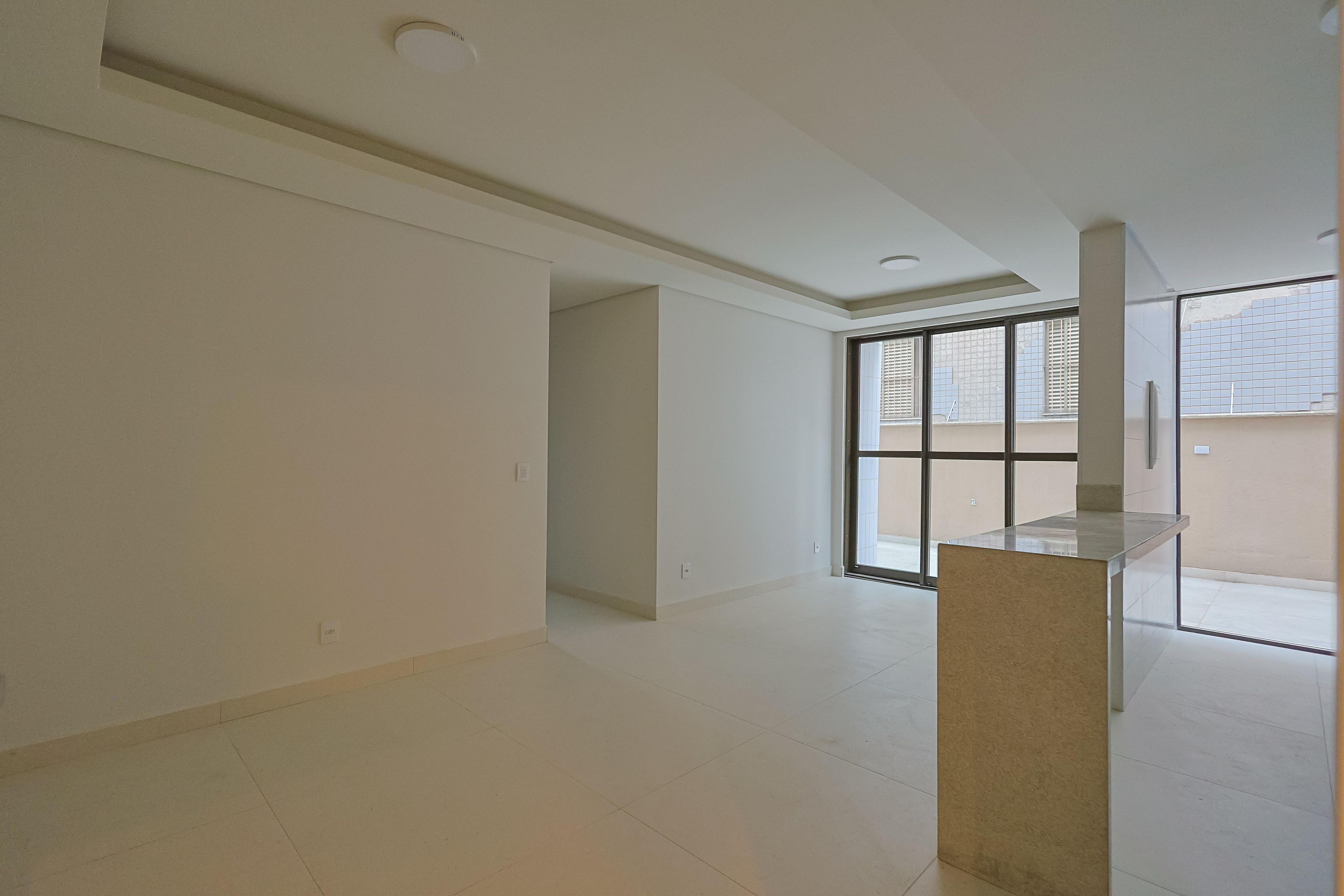 Apartamento com 3 quartos — Prado, Belo Horizonte