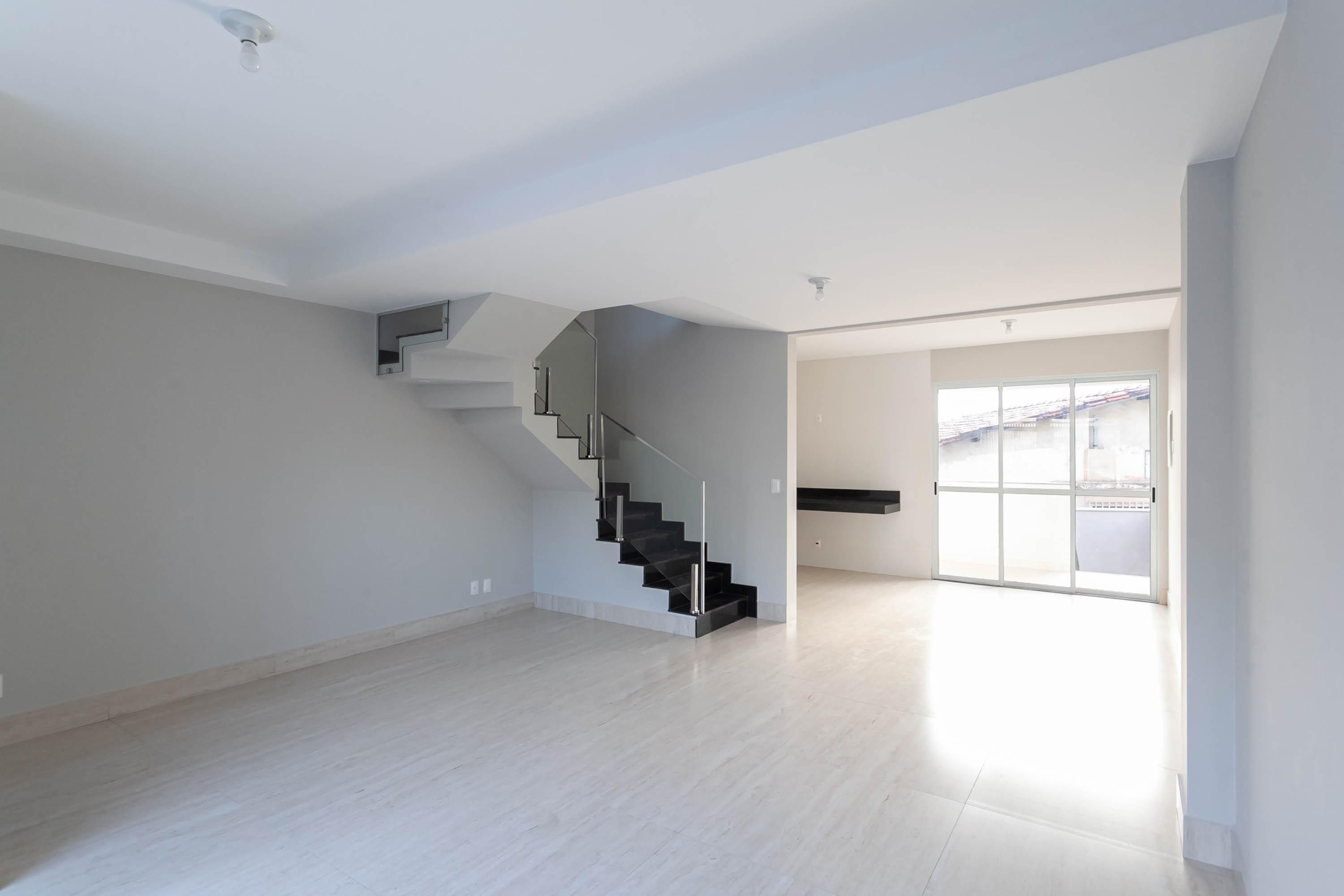 Casa com 3 quartos — Planalto, Belo Horizonte