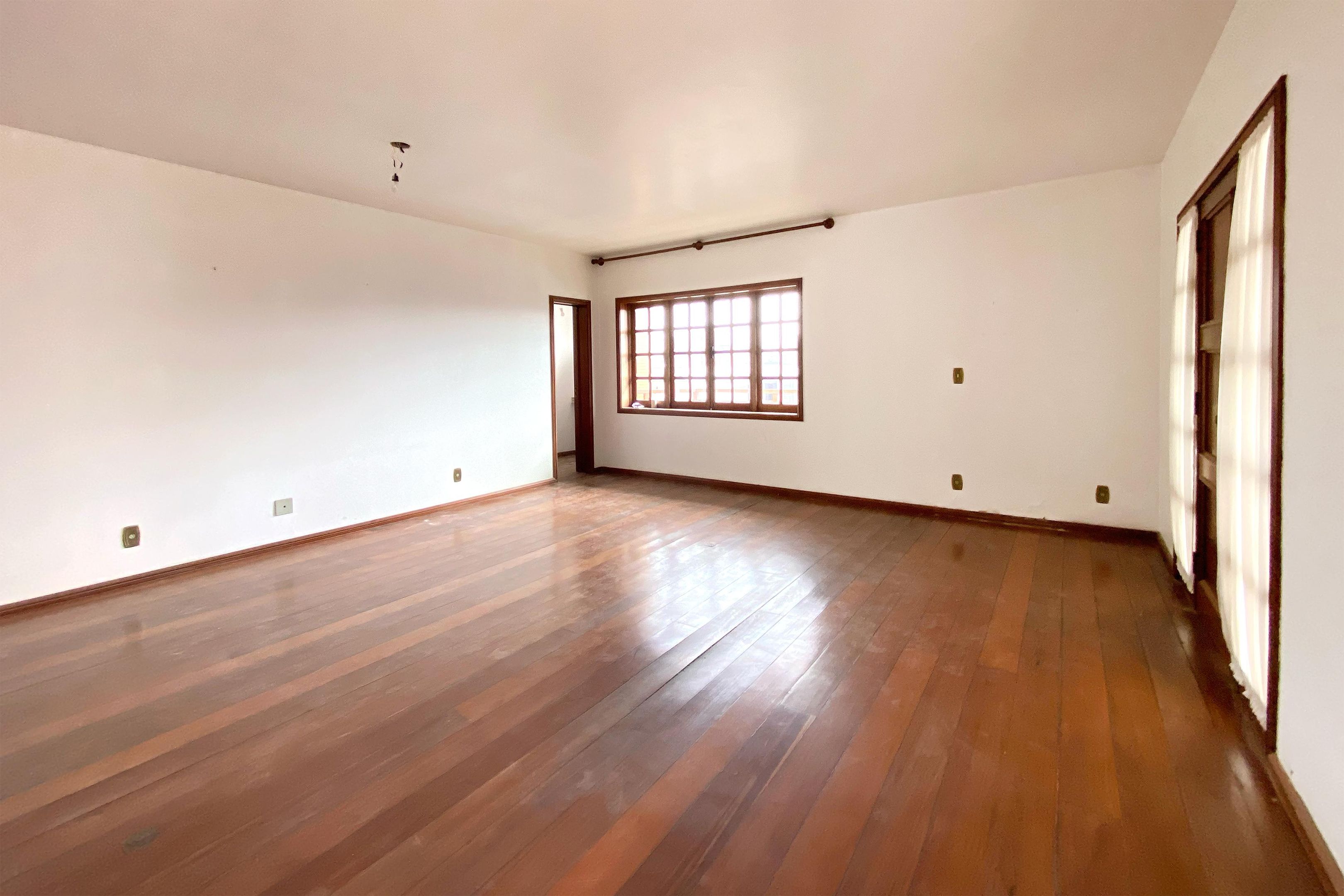 Apartamento com 4 quartos — Santo Antônio, Belo Horizonte