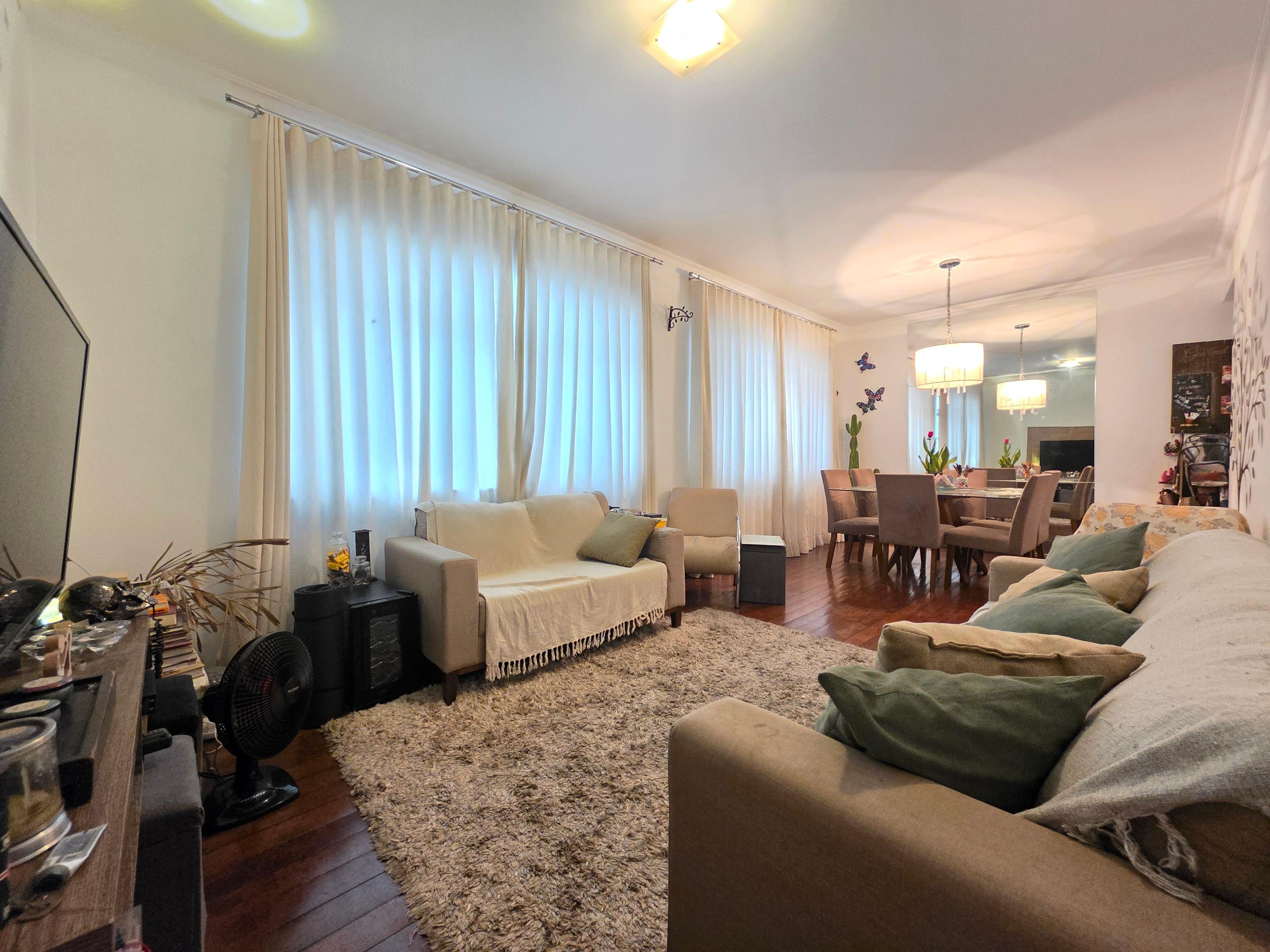 Apartamento com 3 quartos — Funcionários, Belo Horizonte