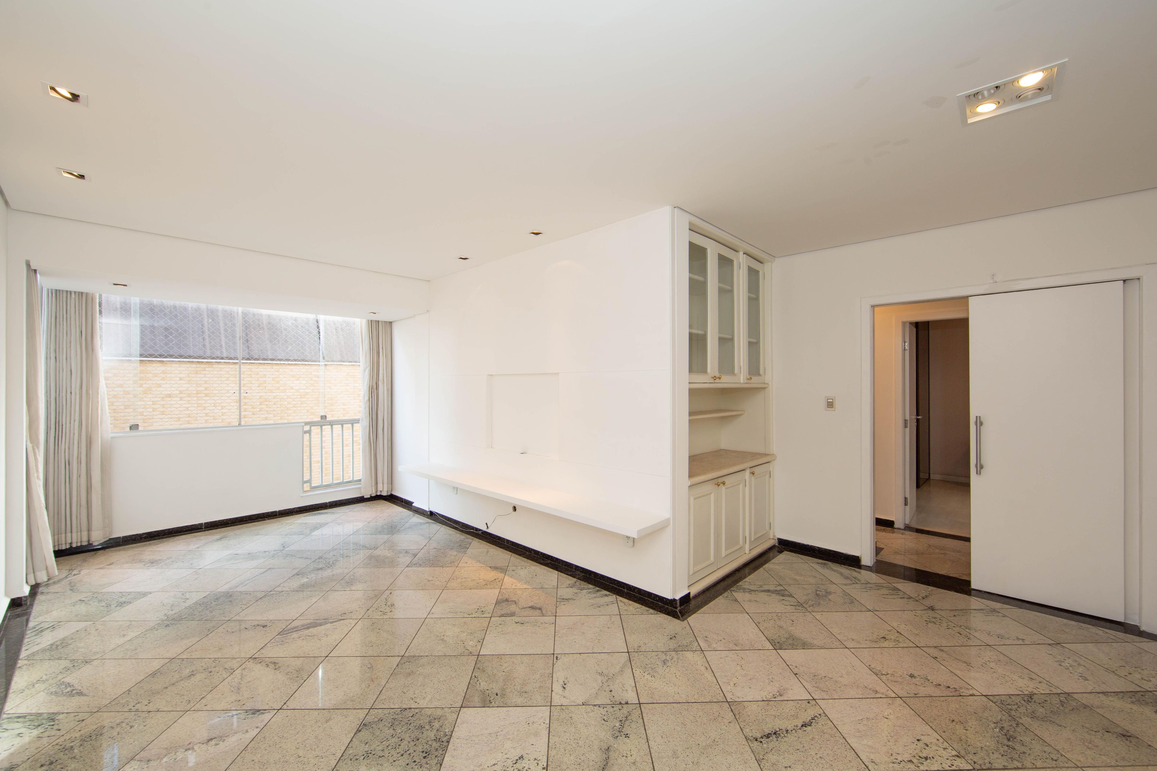 Apartamento com 3 quartos — Buritis, Belo Horizonte
