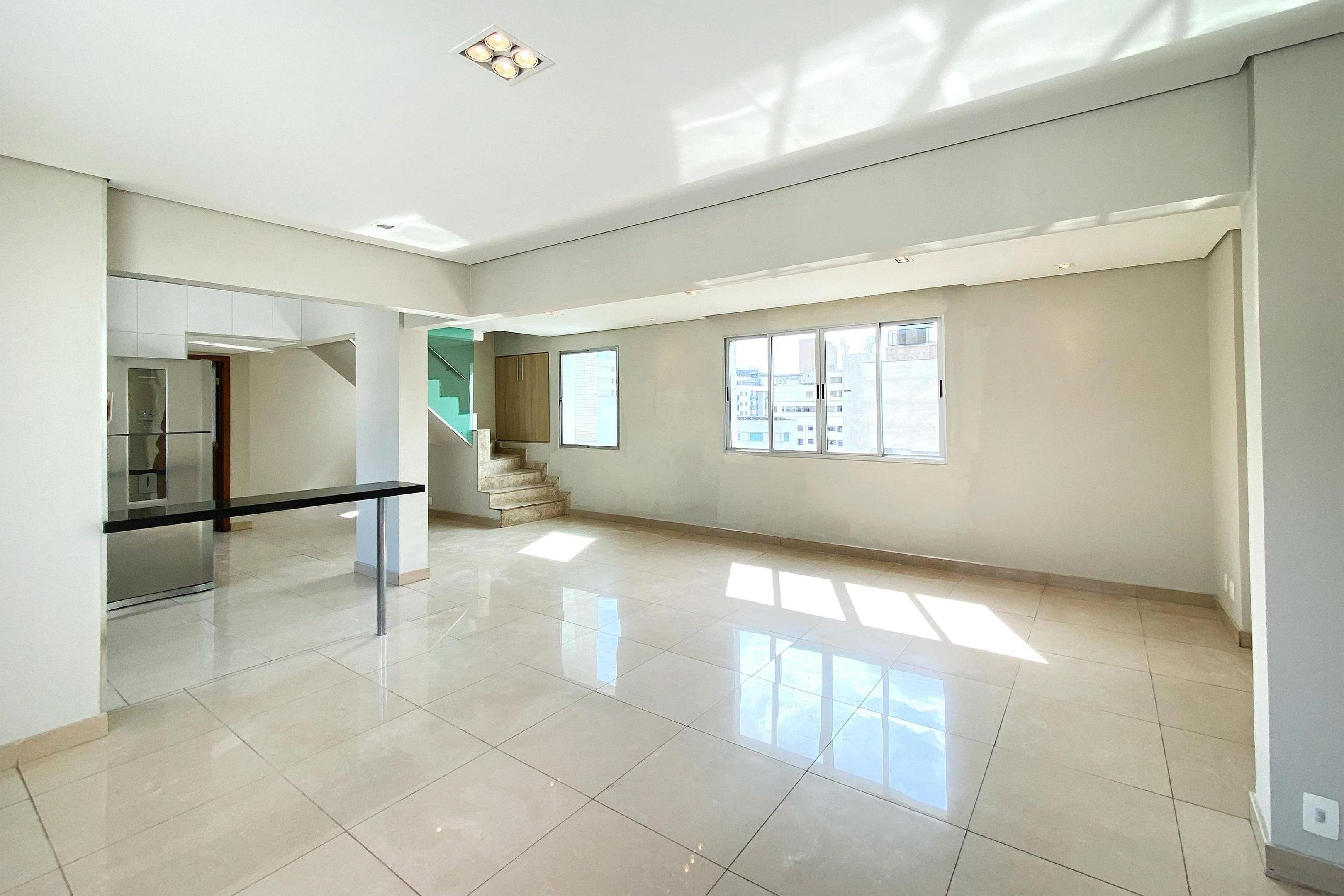 Apartamento com 3 quartos — Lourdes, Belo Horizonte