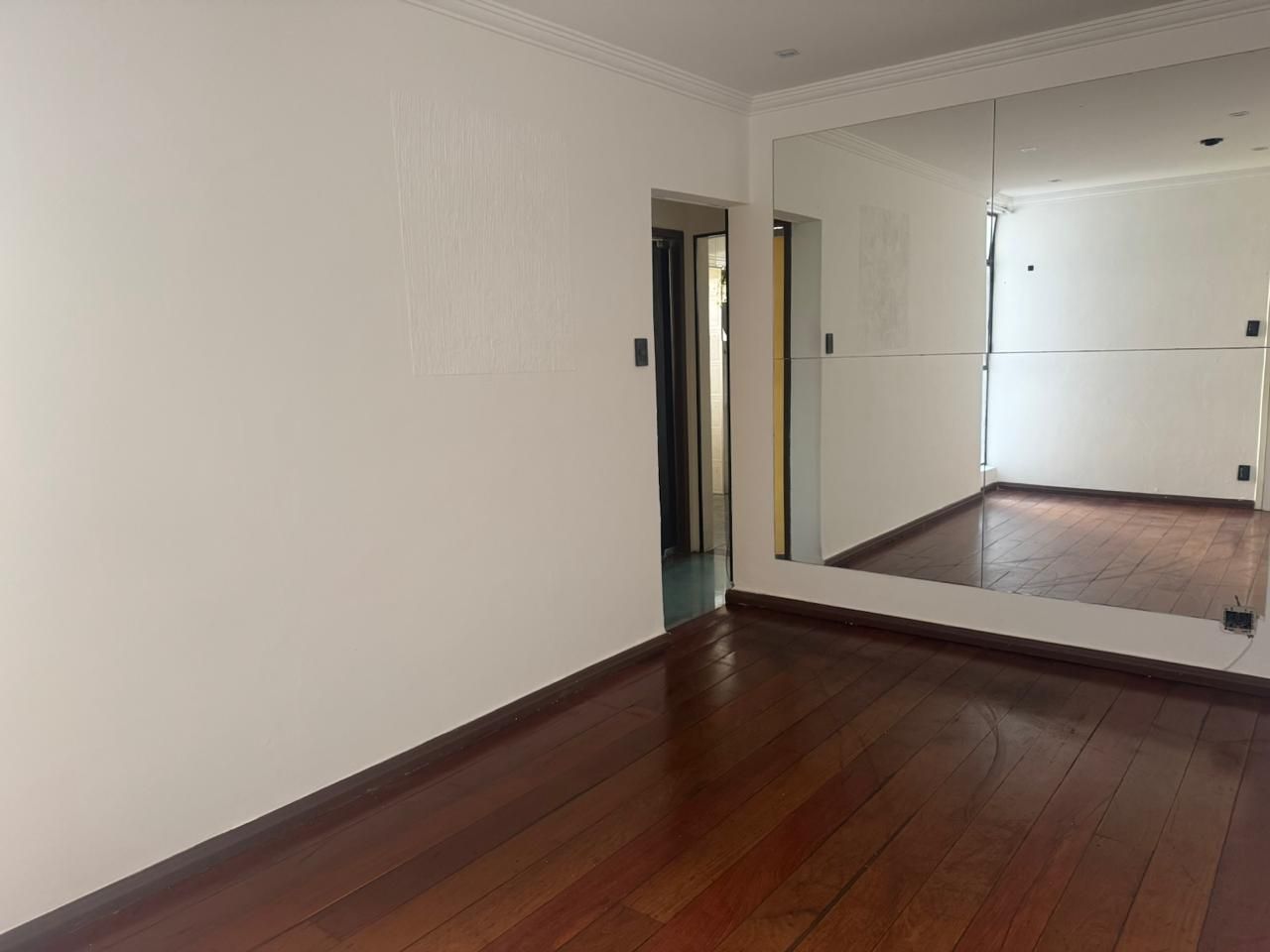 Apartamento com 2 quartos — Santo Antônio, Belo Horizonte