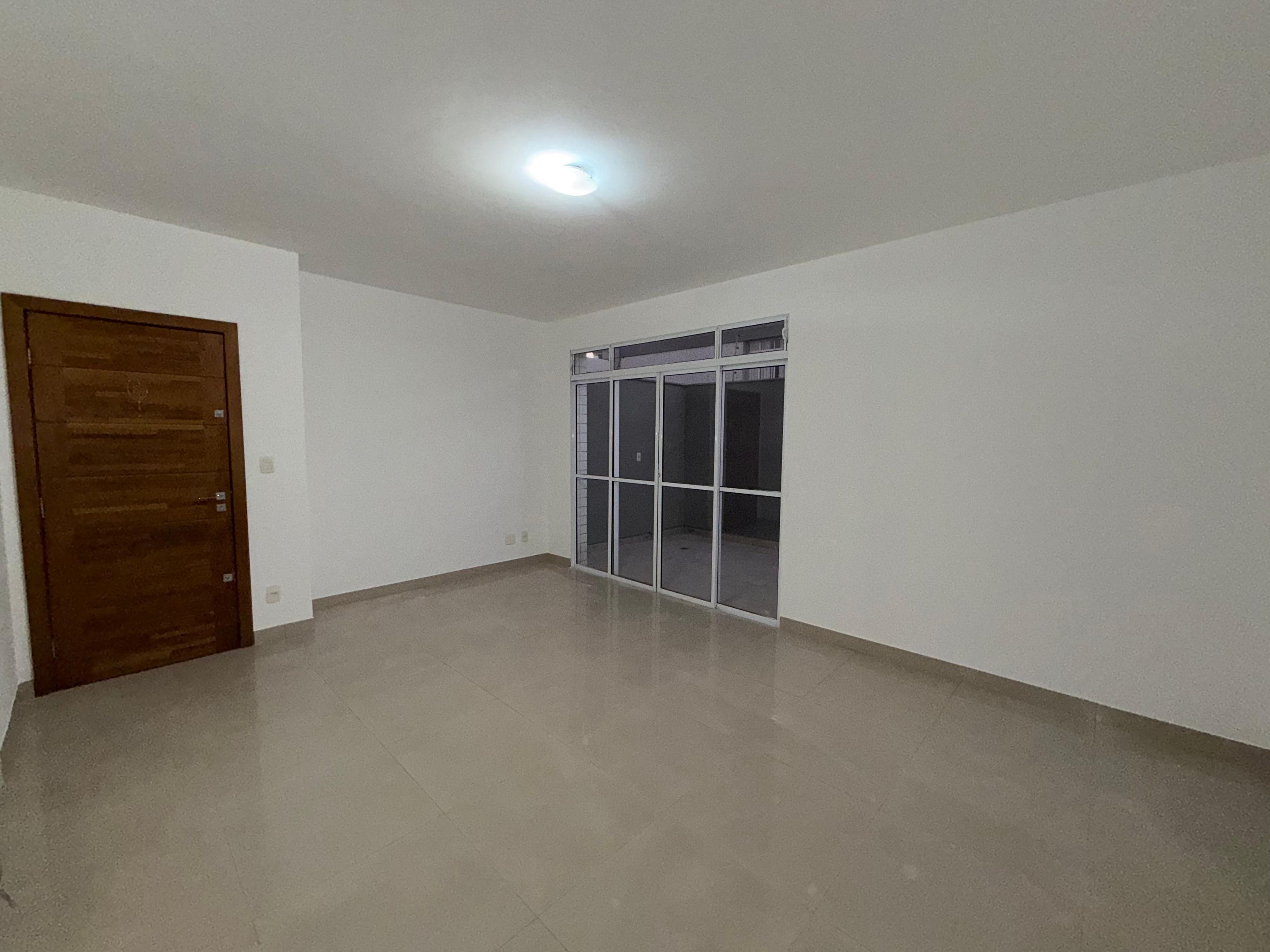 Apartamento com 3 quartos — Cidade Nova, Belo Horizonte