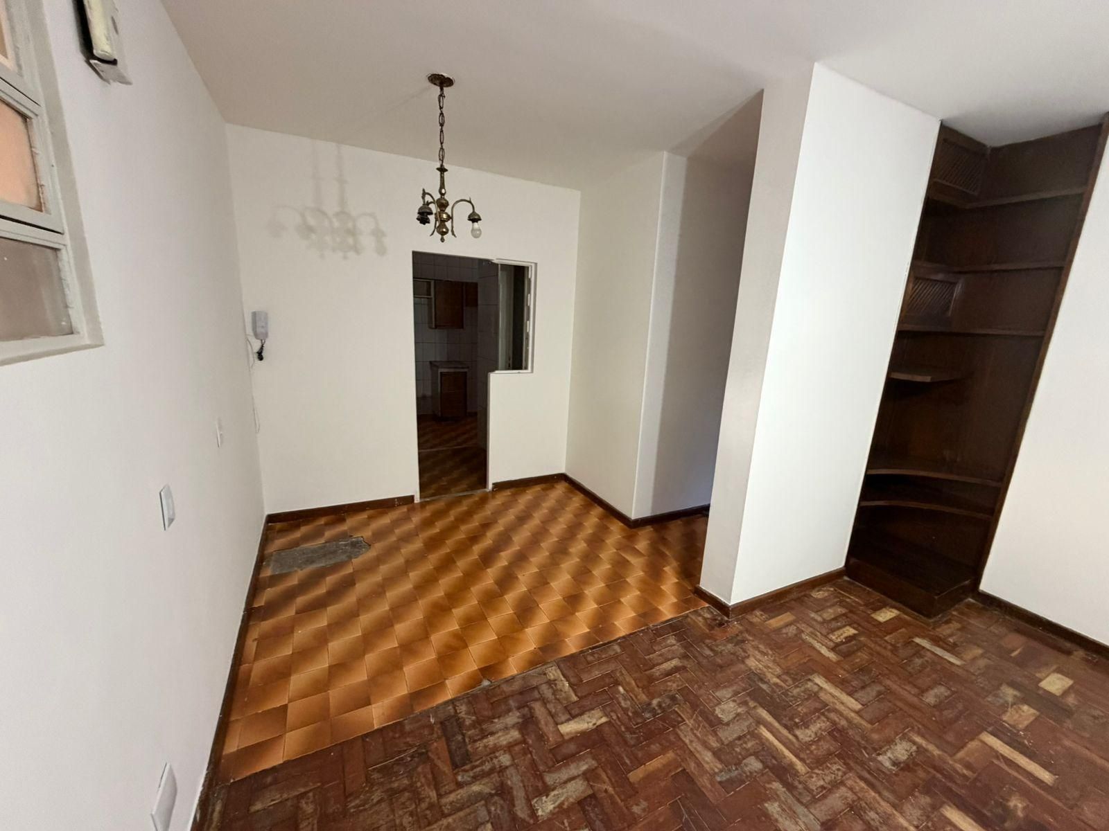 Apartamento com 2 quartos — Centro, Belo Horizonte