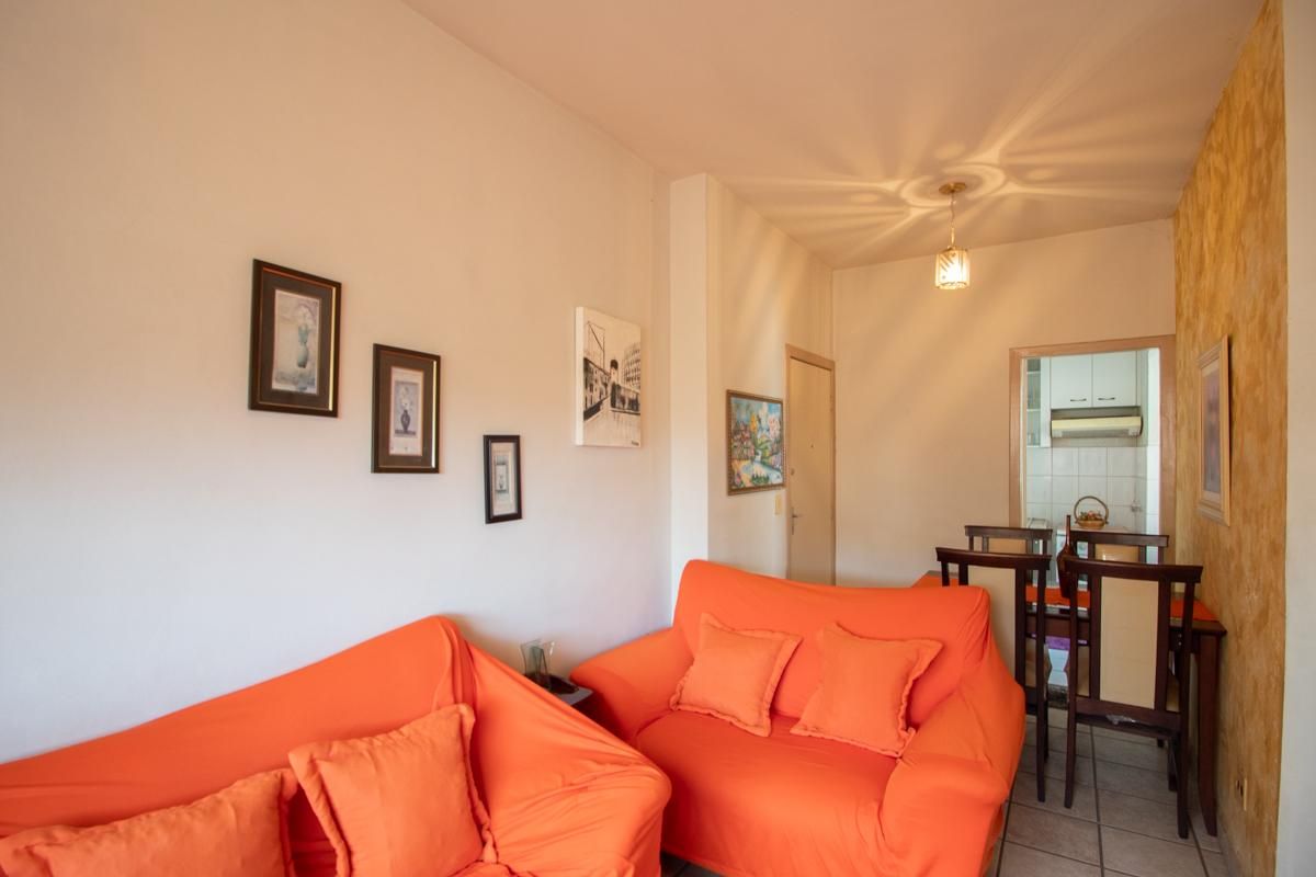 Apartamento com 2 quartos — Planalto, Belo Horizonte