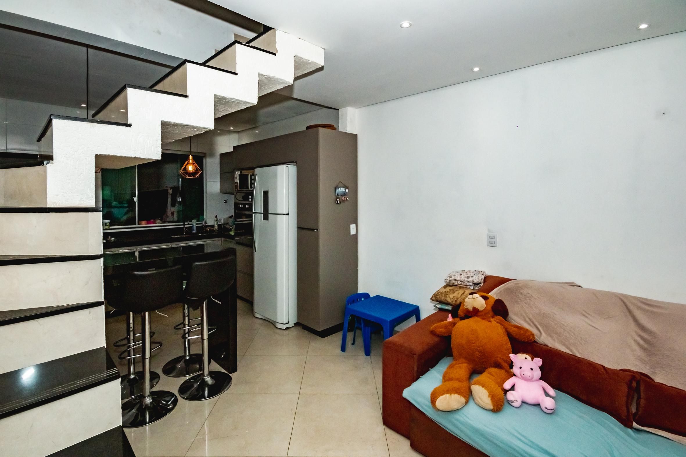 Casa com 2 quartos — Planalto, Belo Horizonte