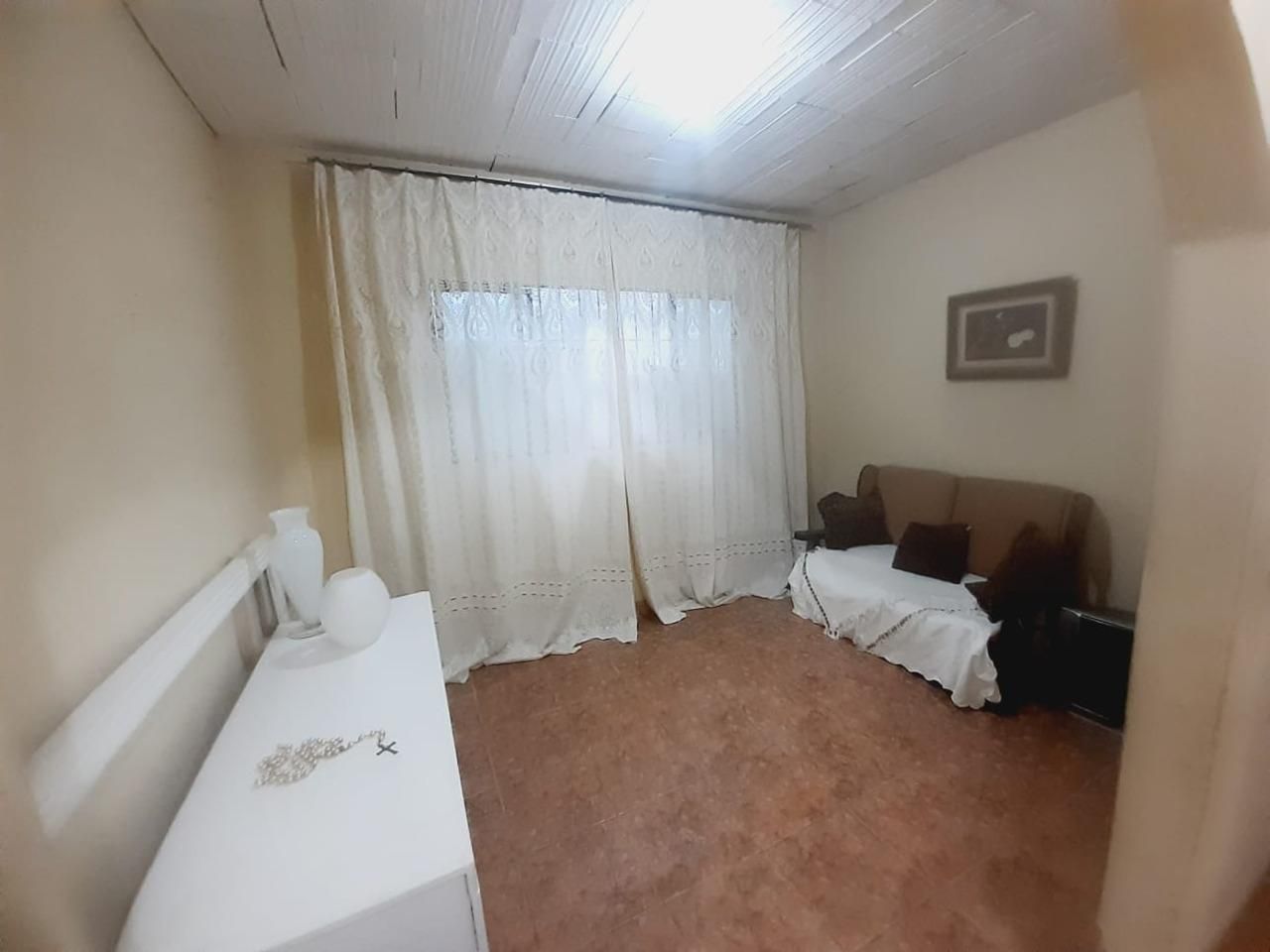 Casa com 2 quartos — Braúnas, Belo Horizonte